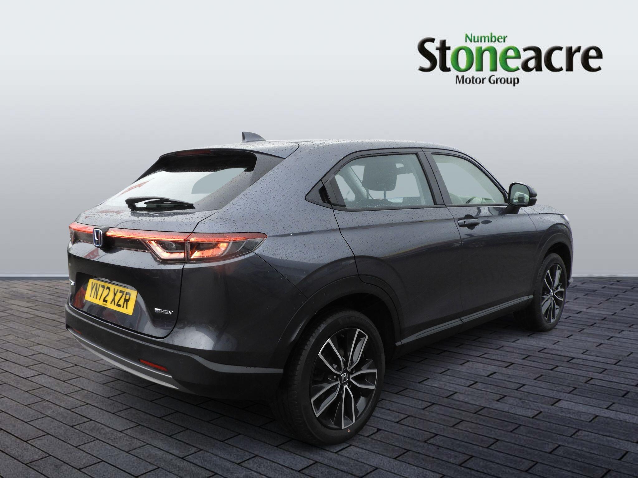 Honda HR-V Hybrid 1.5 h i-MMD Elegance CVT Euro 6 (s/s) 5dr YN72XZR Image 3