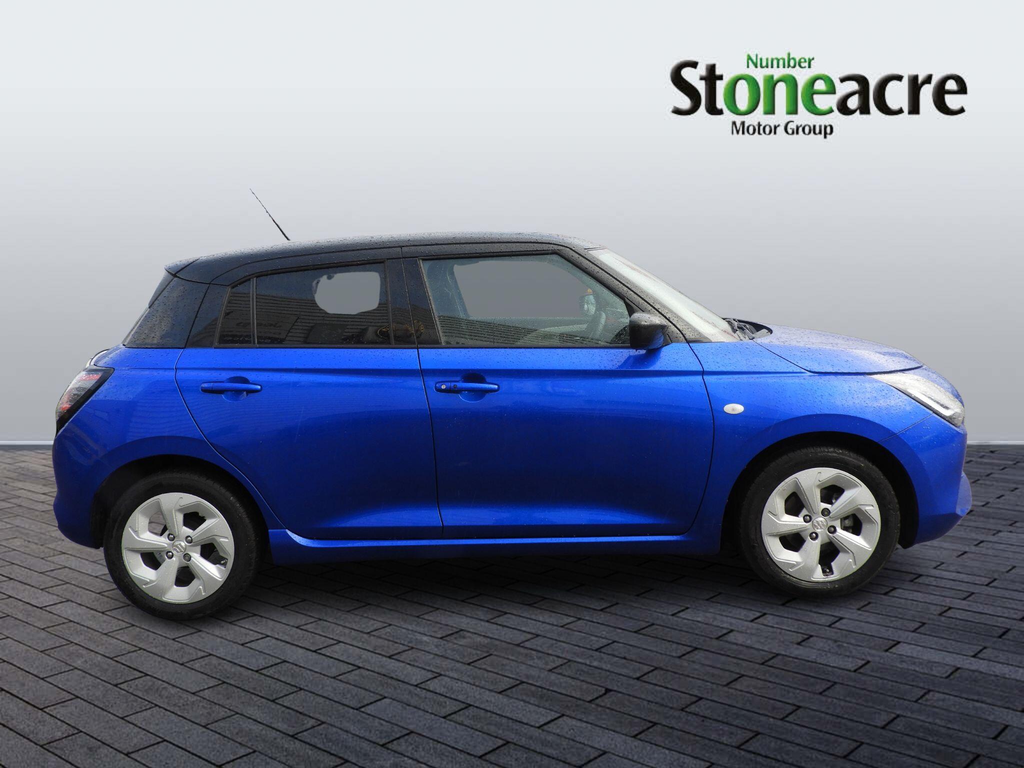 Suzuki Swift 1.2 MHEV Motion Euro 6 (s/s) 5dr KP25CNZ Image 2