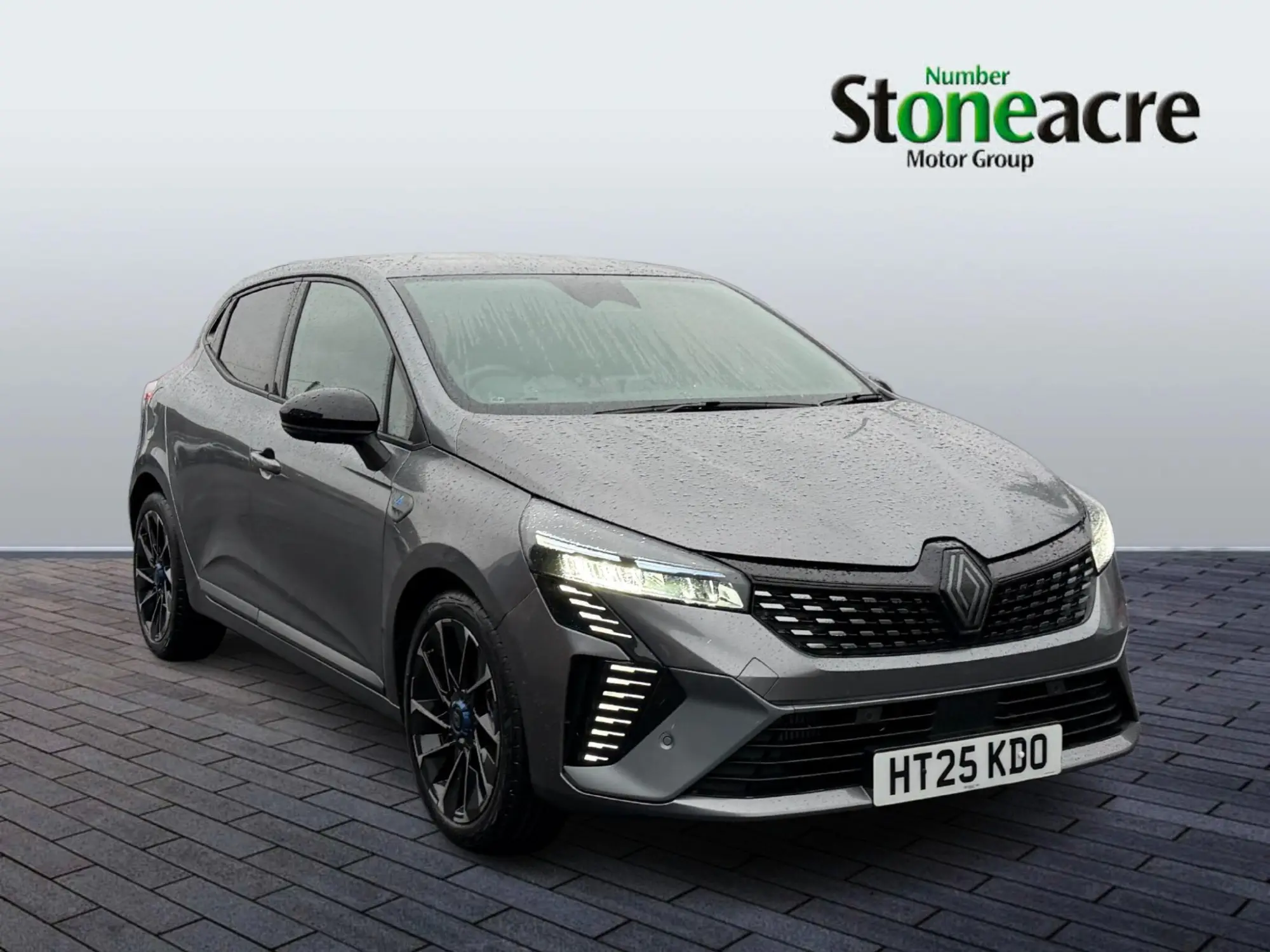 Renault Clio 1.0 TCe esprit Alpine Euro 6 (s/s) 5dr HT25KDO Image 1