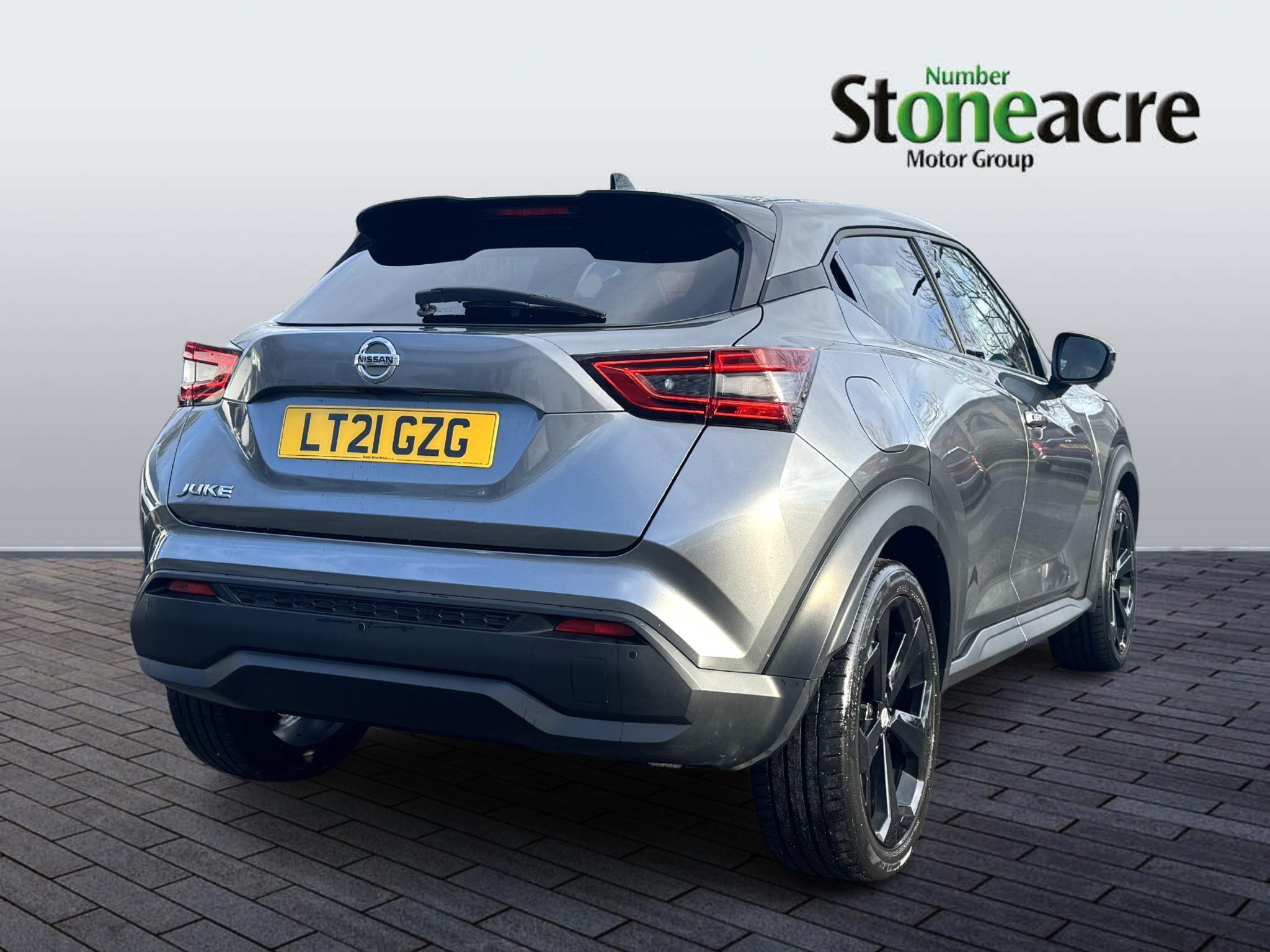 Nissan Juke 1.0 DIG-T Tekna SUV 5dr Petrol DCT Auto Euro 6 (s/s) (114 ps) LT21GZG Image 3
