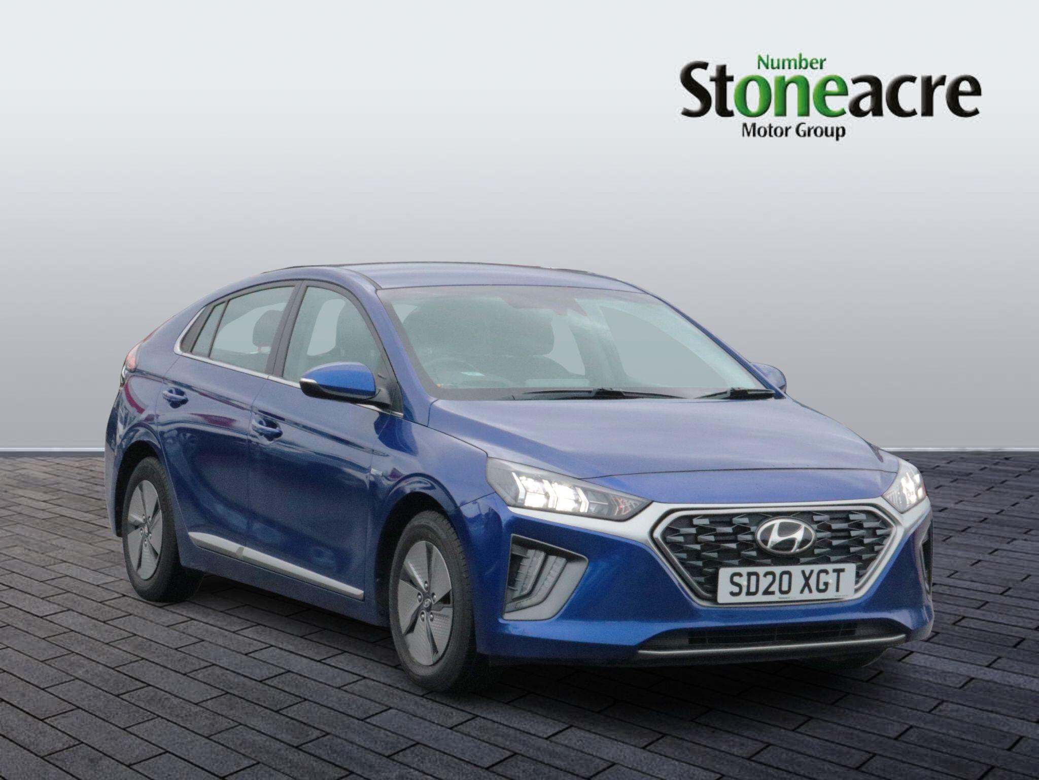 Hyundai IONIQ Hybrid 1.6 h-GDi Premium Hatchback 5dr Petrol Hybrid DCT Euro 6 (s/s) (141 ps) SD20XGT Image 1