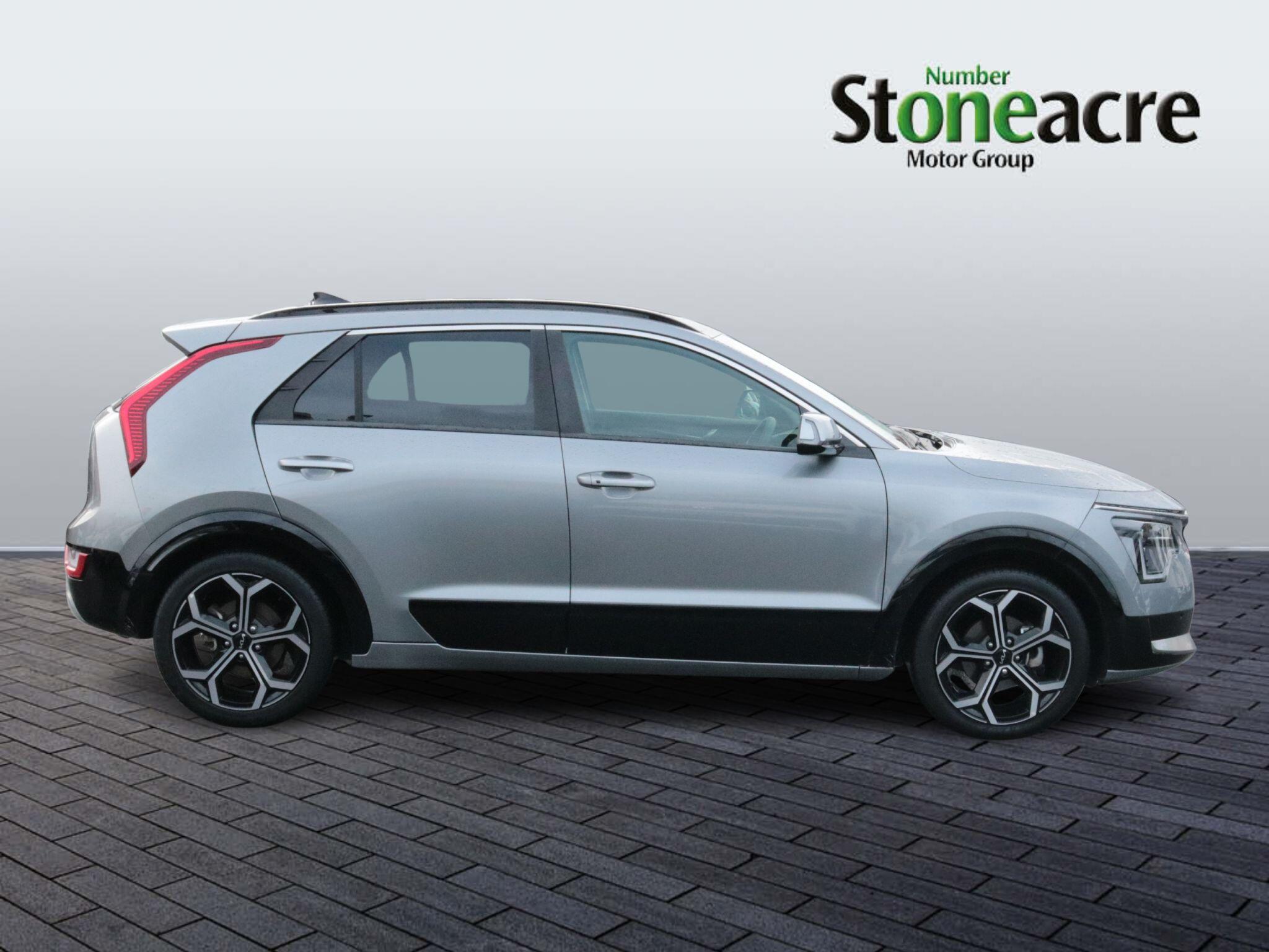 Kia Niro Hybrid 1.6h GDi 3 SUV 5dr Petrol Hybrid DCT Euro 6 (s/s) (139 bhp) KD23GAA Image 2