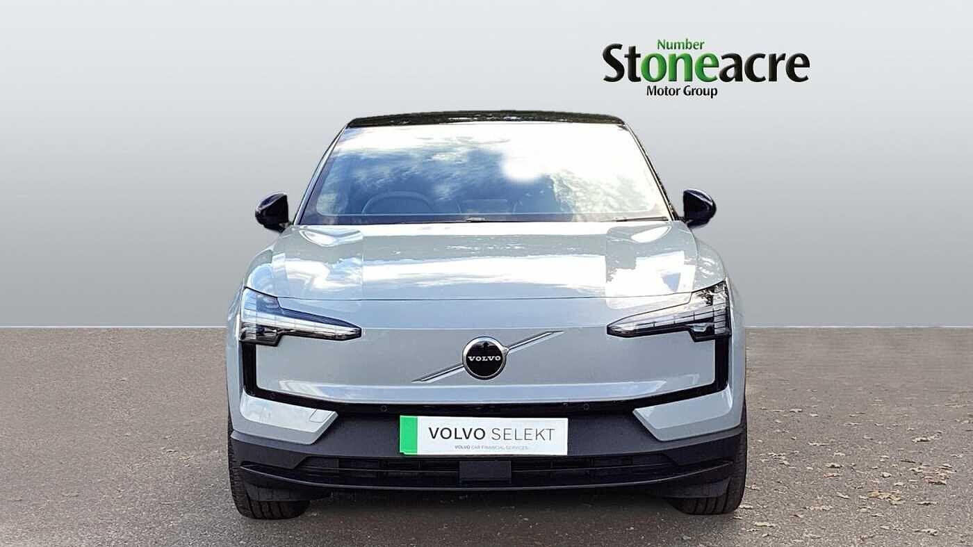 Volvo EX30 200kW SM Extended Range Plus 69kWh 5dr Auto NG75CXA Image 3