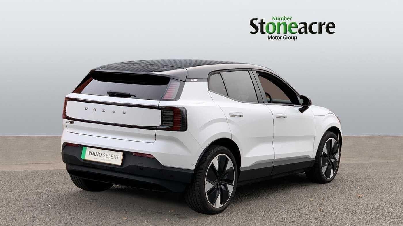 Volvo EX30 315kW Twin Motor Performance Ultra 69kWh 5dr Auto NL75HHE Image 2