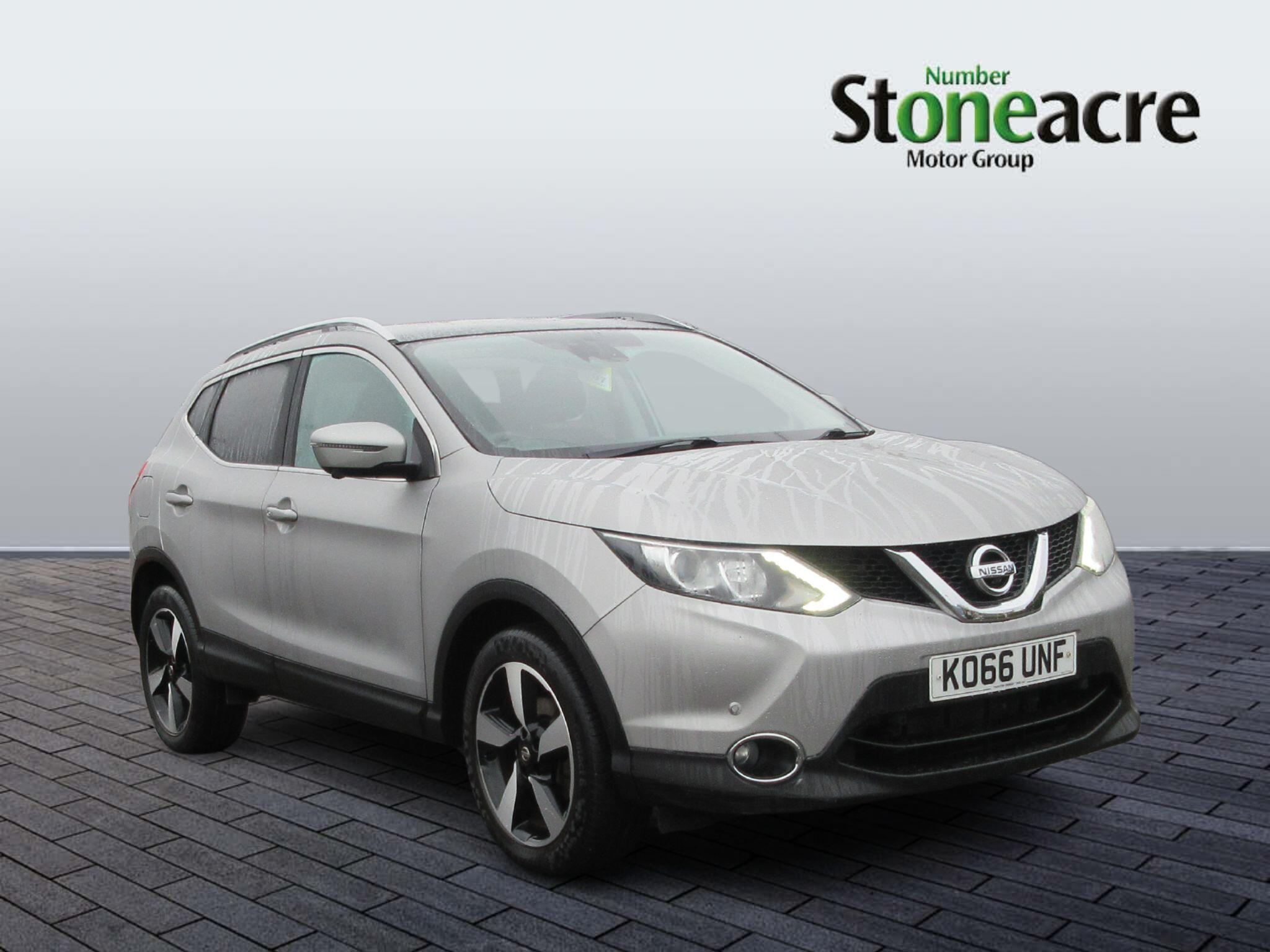 Nissan Qashqai 1.2 DIG-T N-Connecta 2WD Euro 6 (s/s) 5dr KO66UNF Image 1