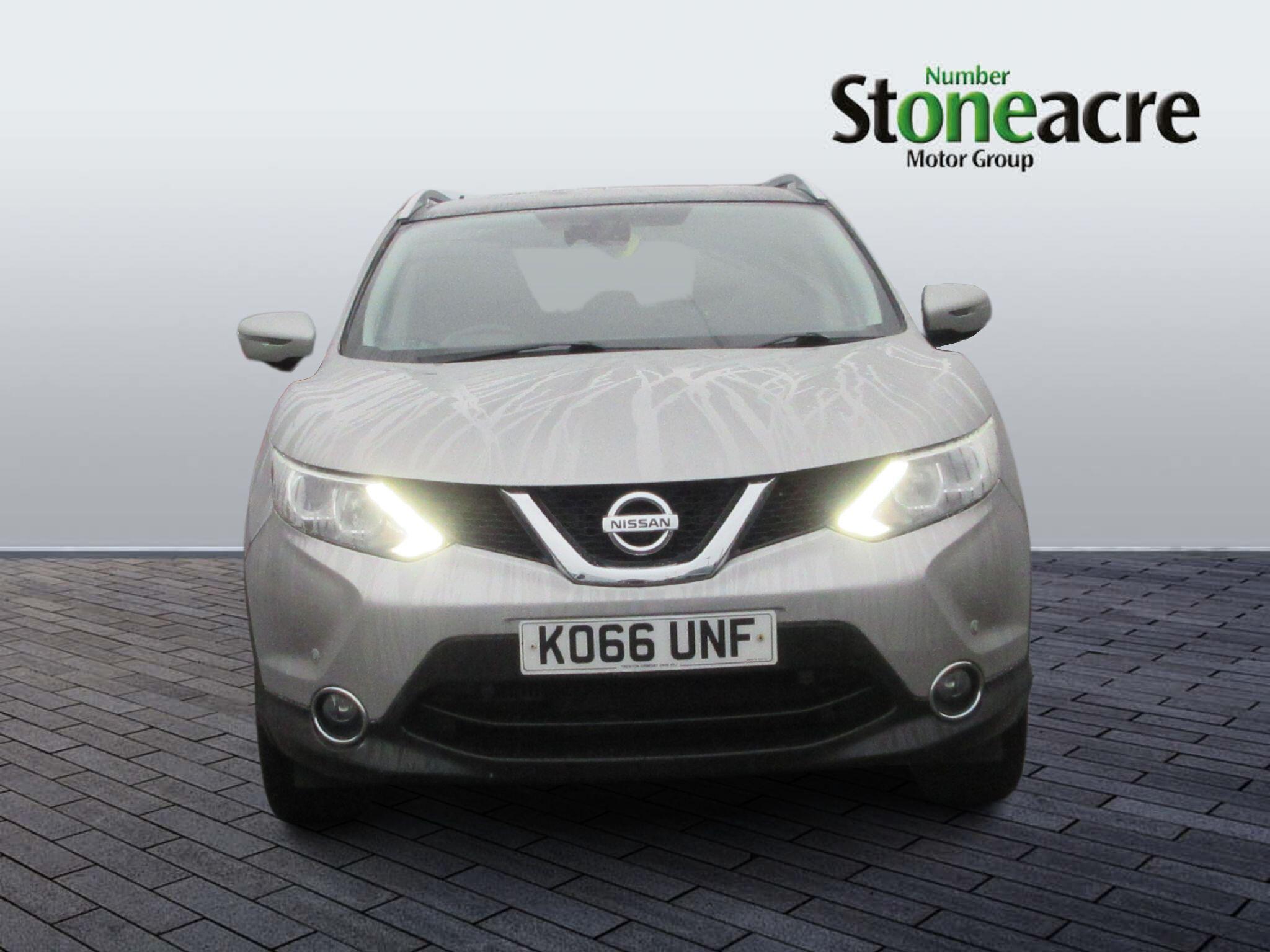 Nissan Qashqai 1.2 DIG-T N-Connecta 2WD Euro 6 (s/s) 5dr KO66UNF Image 2