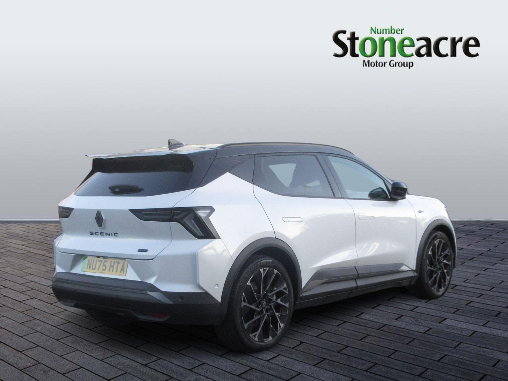 Renault Scenic E-TECH long range 87kWh techno esprit Alpine Auto 5dr NU75HTA Image 3
