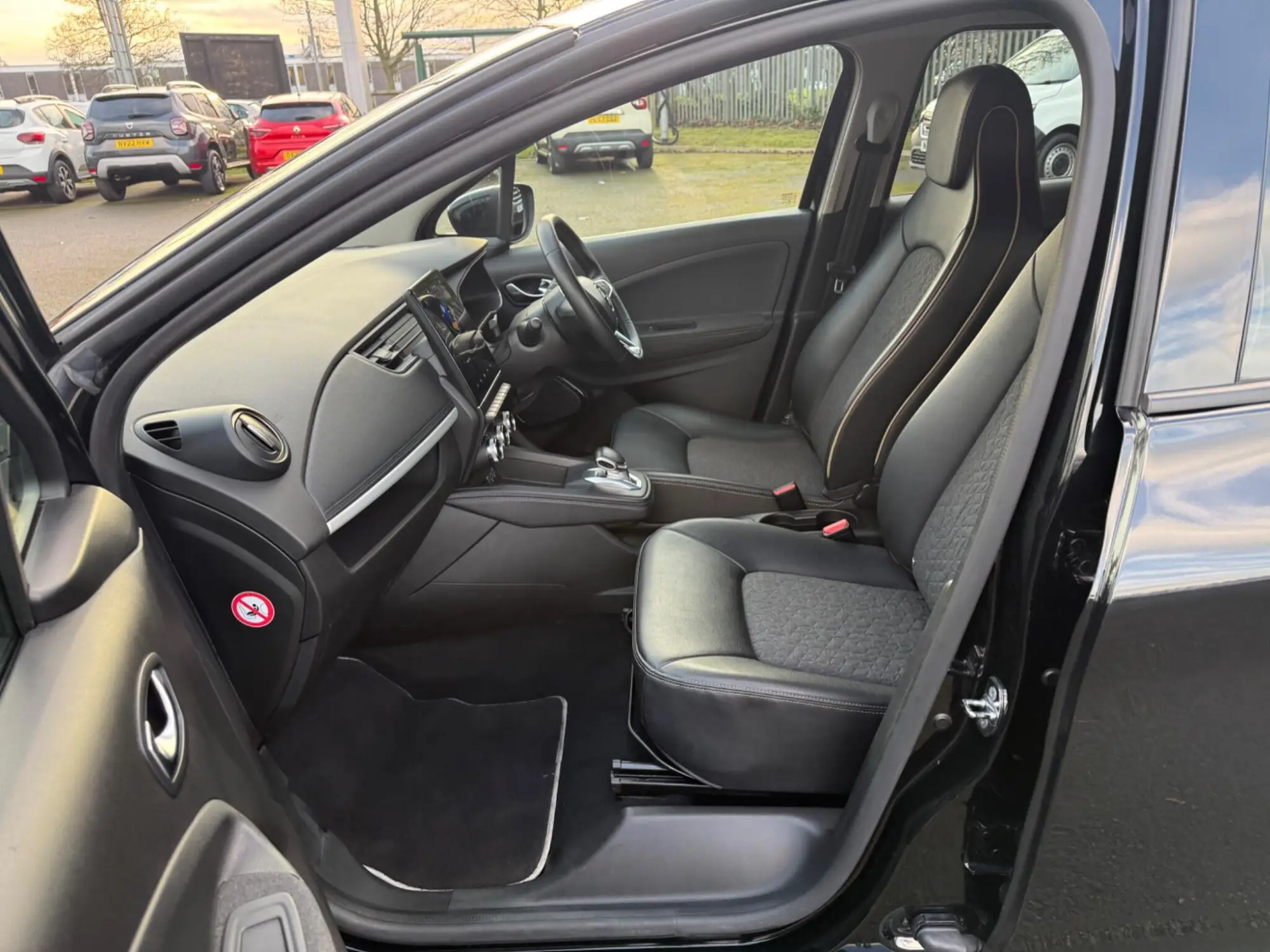 Renault Zoe Image 17 Renault Zoe Image 17
