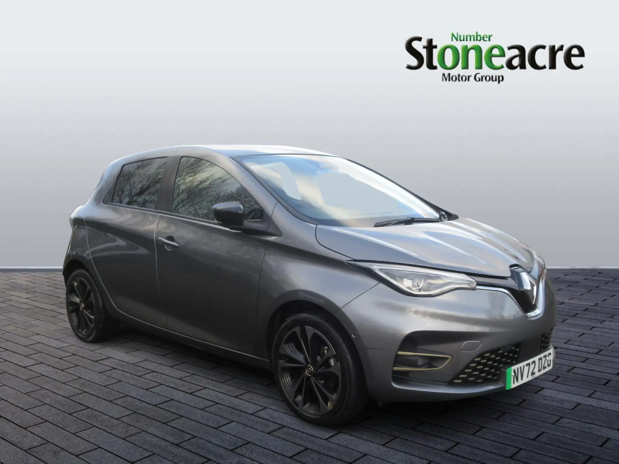 Renault Zoe 100kW Iconic R135 50kWh Boost Charge 5dr Auto NV72DZG Image 1