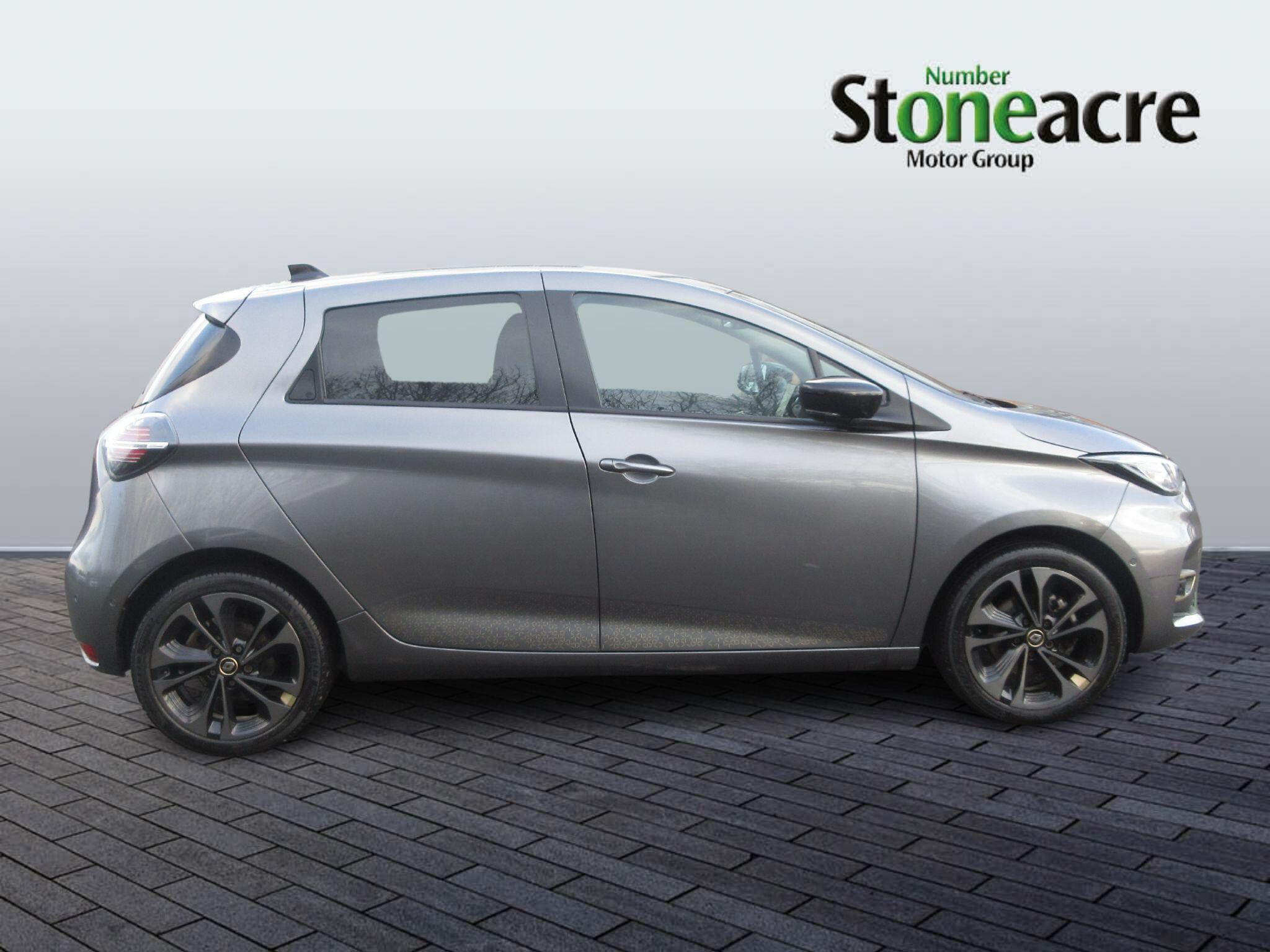 Renault Zoe 100kW Iconic R135 50kWh Boost Charge 5dr Auto NV72DZG Image 2