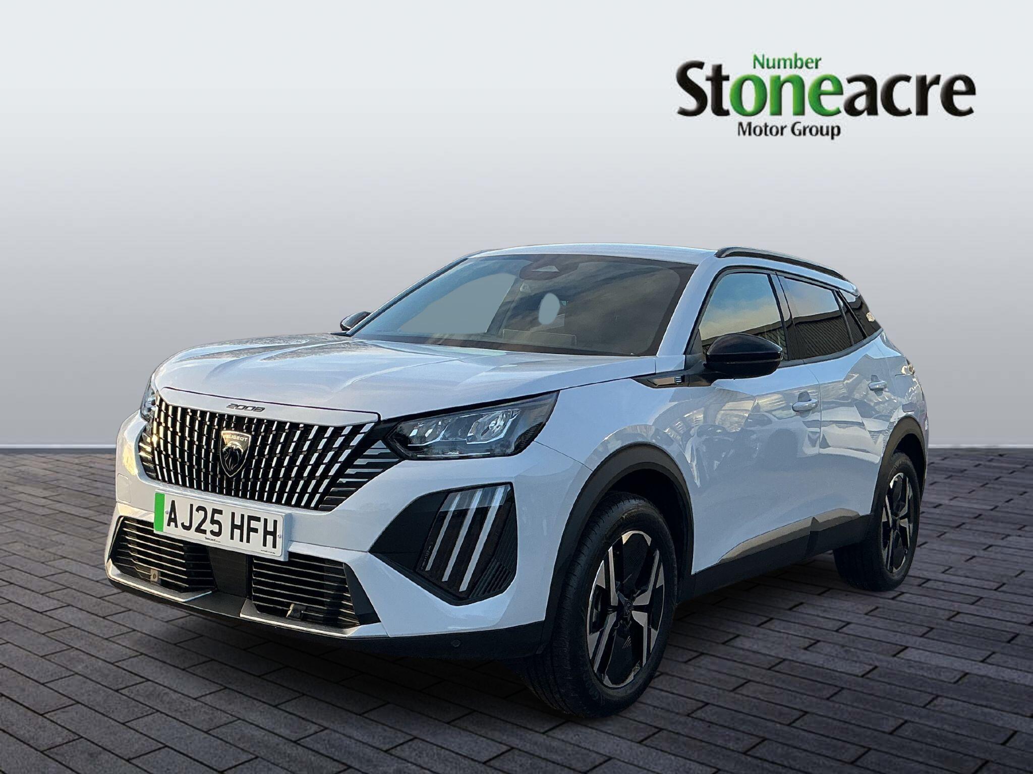 Peugeot E-2008 54kWh Allure Auto 5dr (7kW Charger) AJ25HFH Image 3