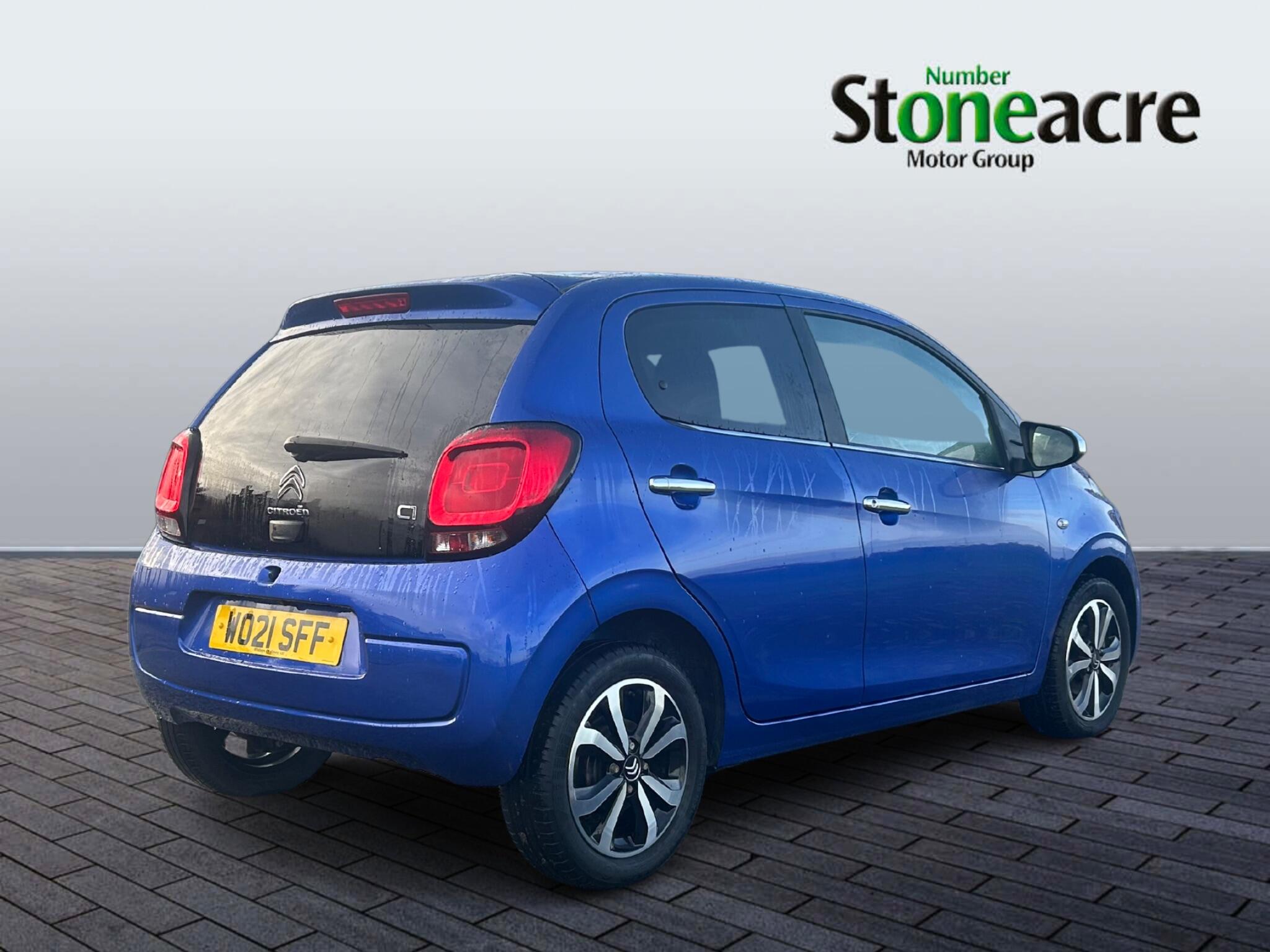 Citroen C1 1.0 VTi 72 Shine 5dr WO21SFF Image 3