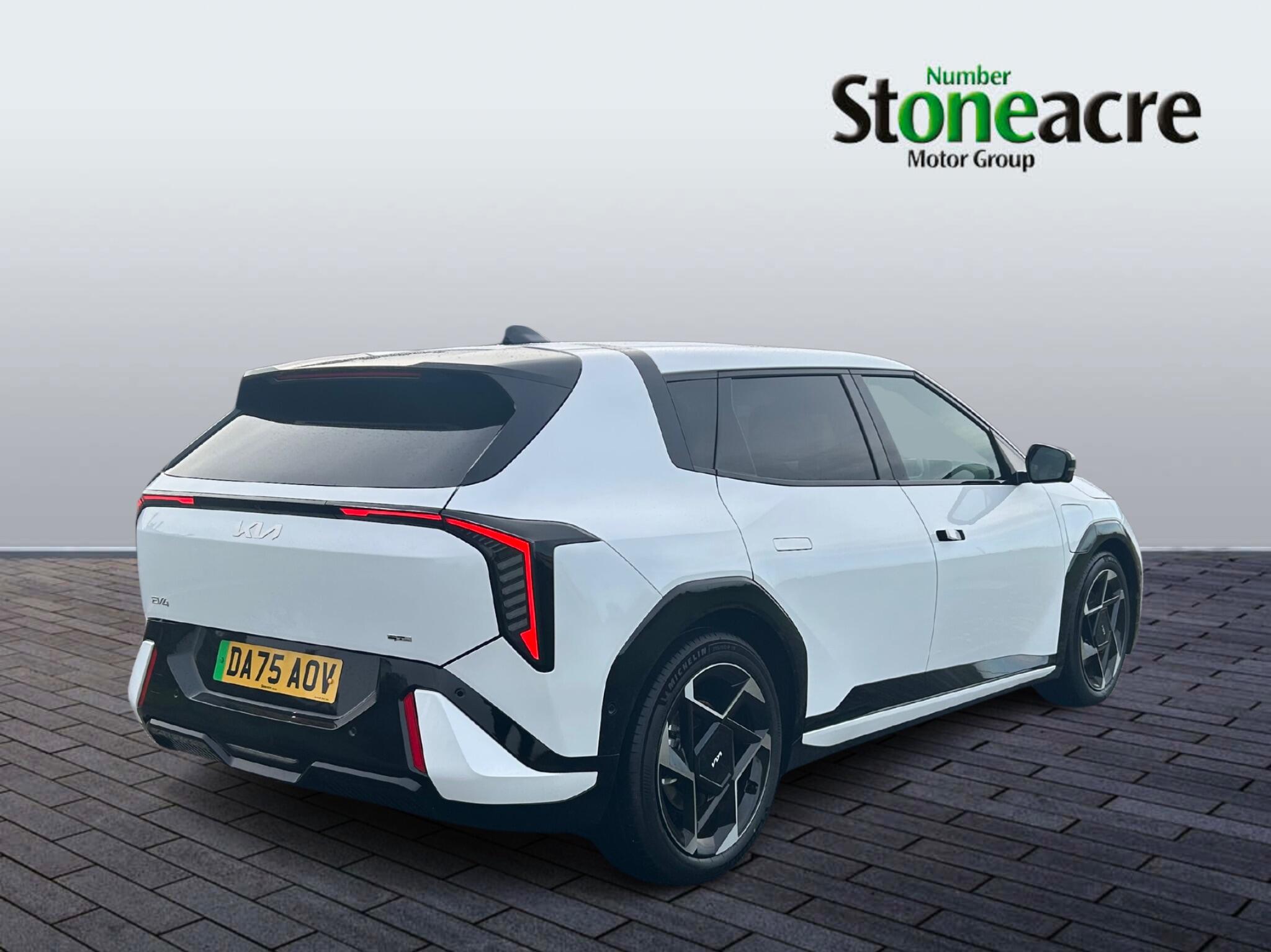 Kia EV4 81.4kWh GT-Line S Auto 5dr DA75AOV Image 3