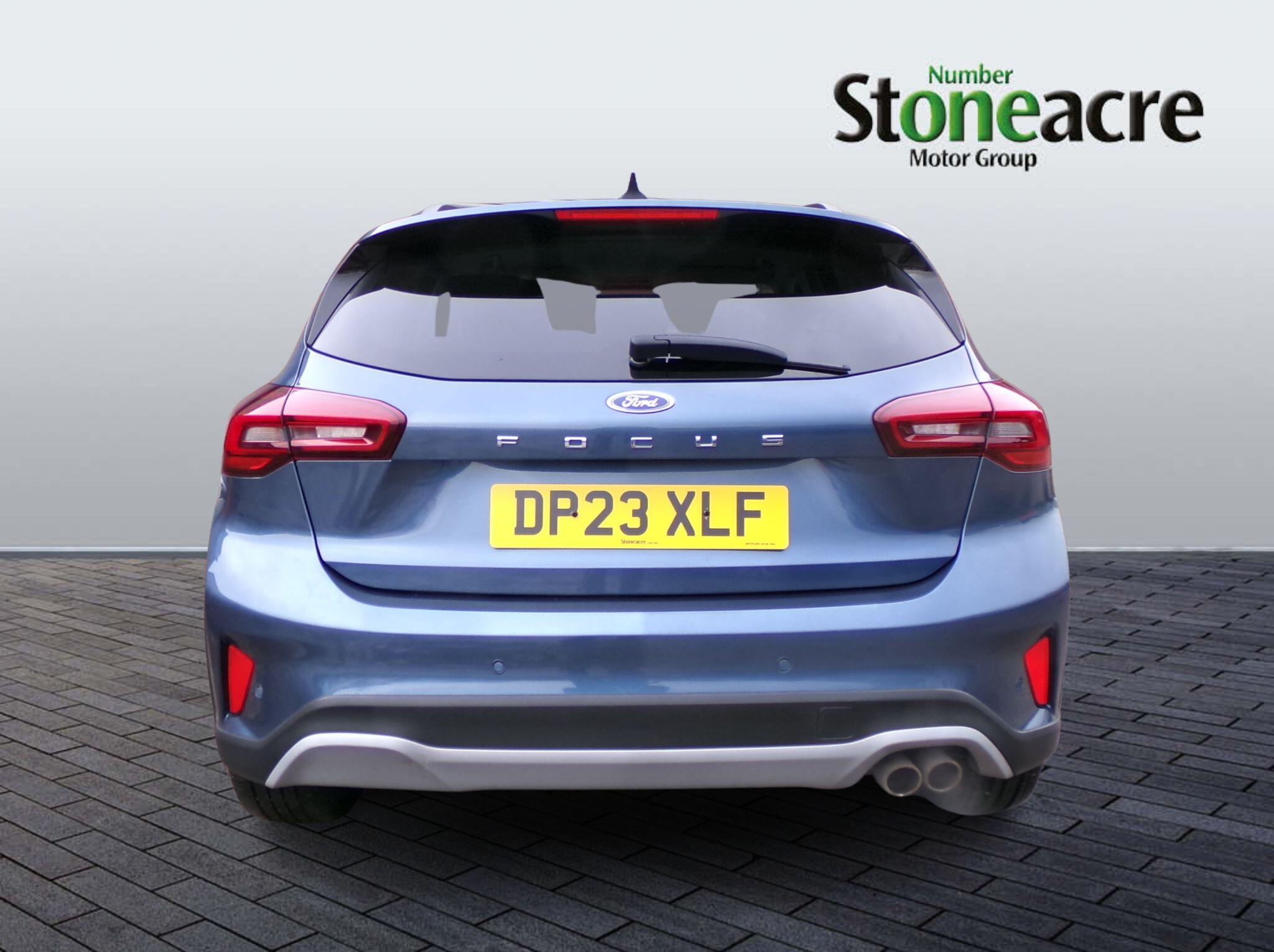 Ford Focus 1.0T EcoBoost Active Euro 6 (s/s) 5dr DP23XLF Image 3