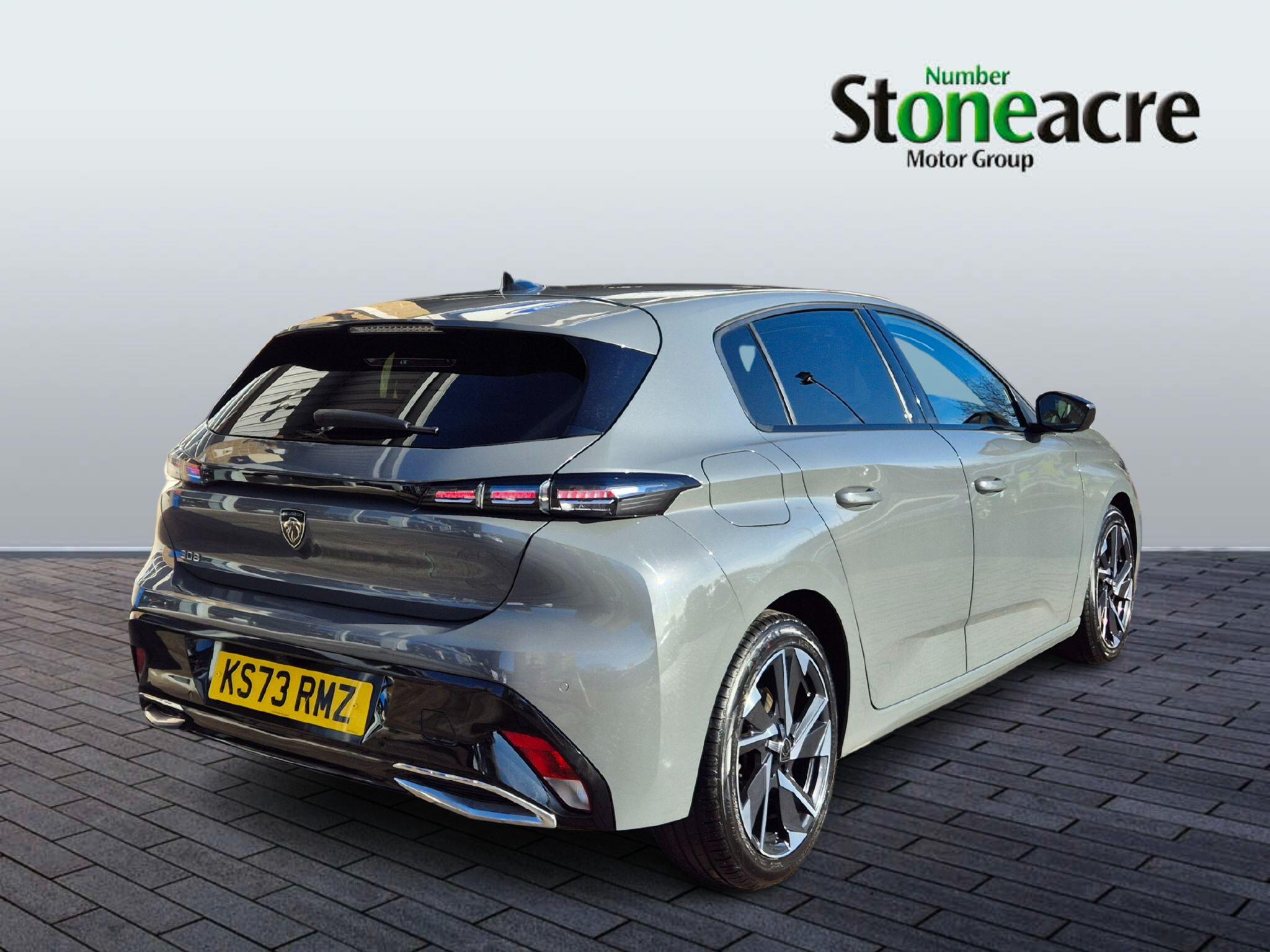 Peugeot 308 1.2 PureTech Allure Premium EAT Euro 6 (s/s) 5dr KS73RMZ Image 3