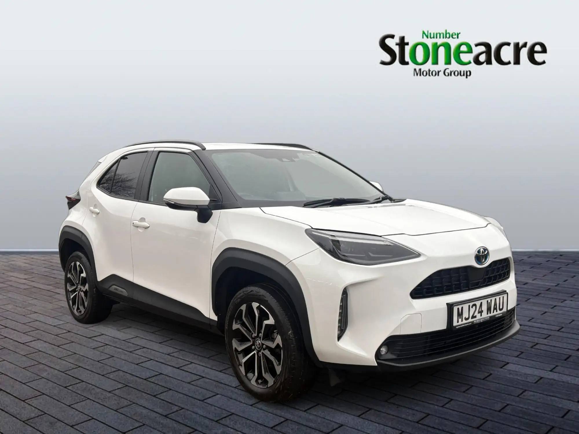 Toyota Yaris Cross 1.5 Hybrid Design 5dr CVT MJ24WAU Image 1