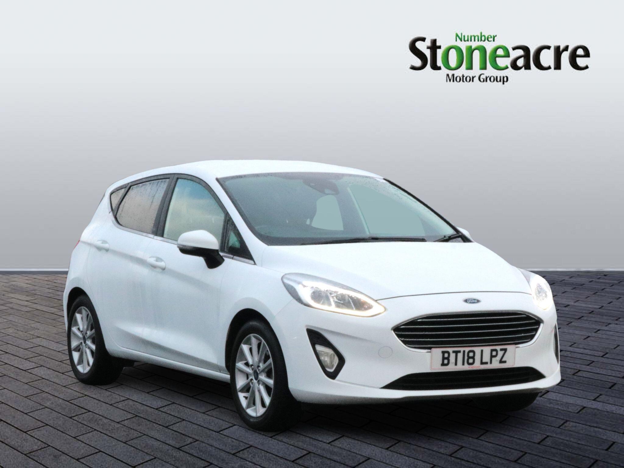 Ford Fiesta 1.0T EcoBoost Titanium Hatchback 5dr Petrol Manual Euro 6 (s/s) (100 ps) BT18LPZ Image 1