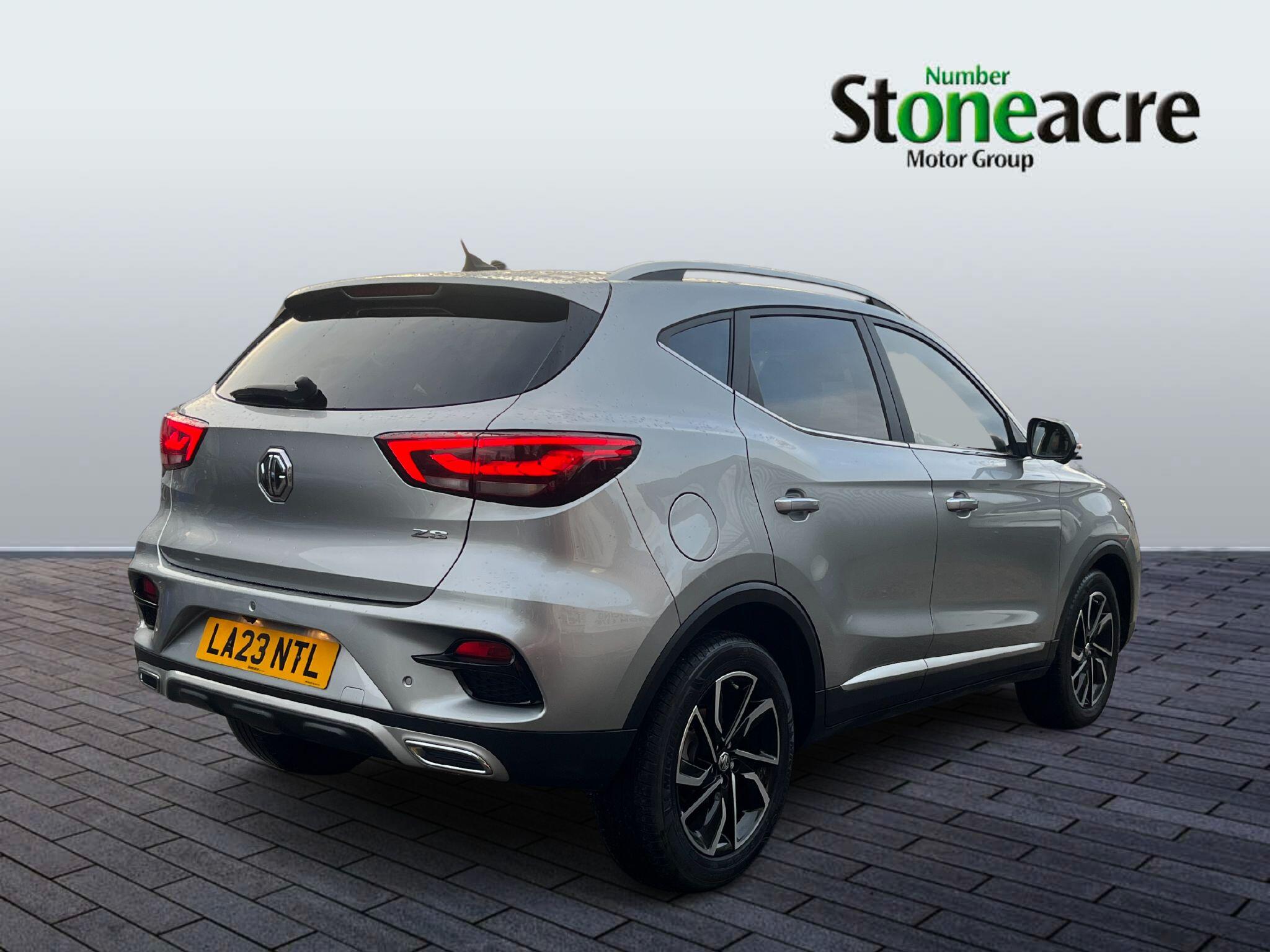 MG ZS 1.5 VTi-TECH Exclusive 5dr LA23NTL Image 3