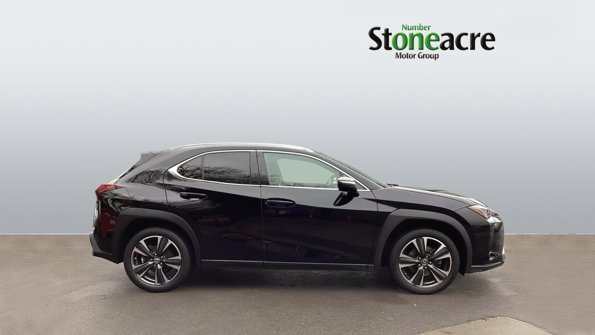 Lexus UX Self-Charging Hybrid 250h 2.0 5dr Premium Pack/Tech/Safety/Nav FR23EOK Image 3