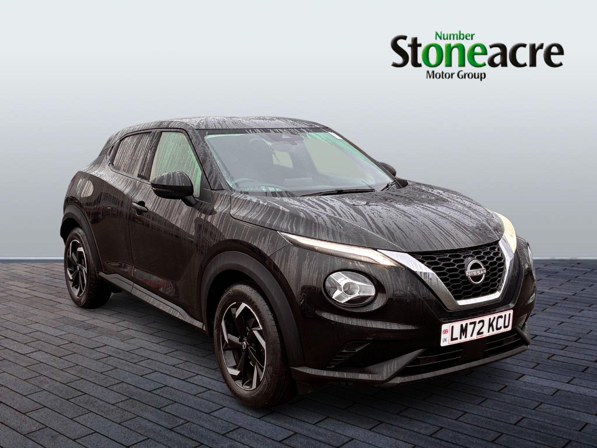 Nissan Juke 1.0 DiG-T N-Connecta 5dr DCT LM72KCU Image 1