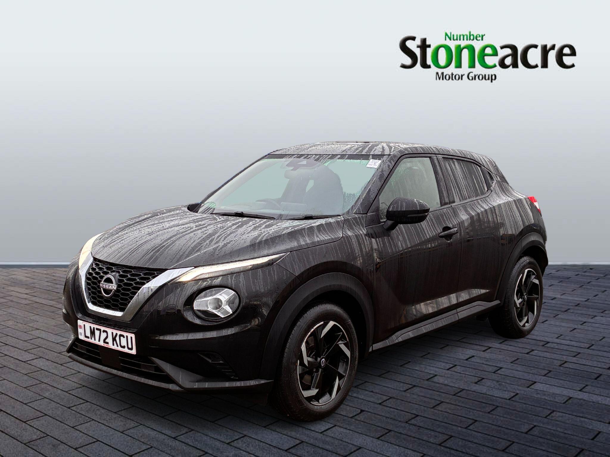 Nissan Juke 1.0 DiG-T N-Connecta 5dr DCT LM72KCU Image 3