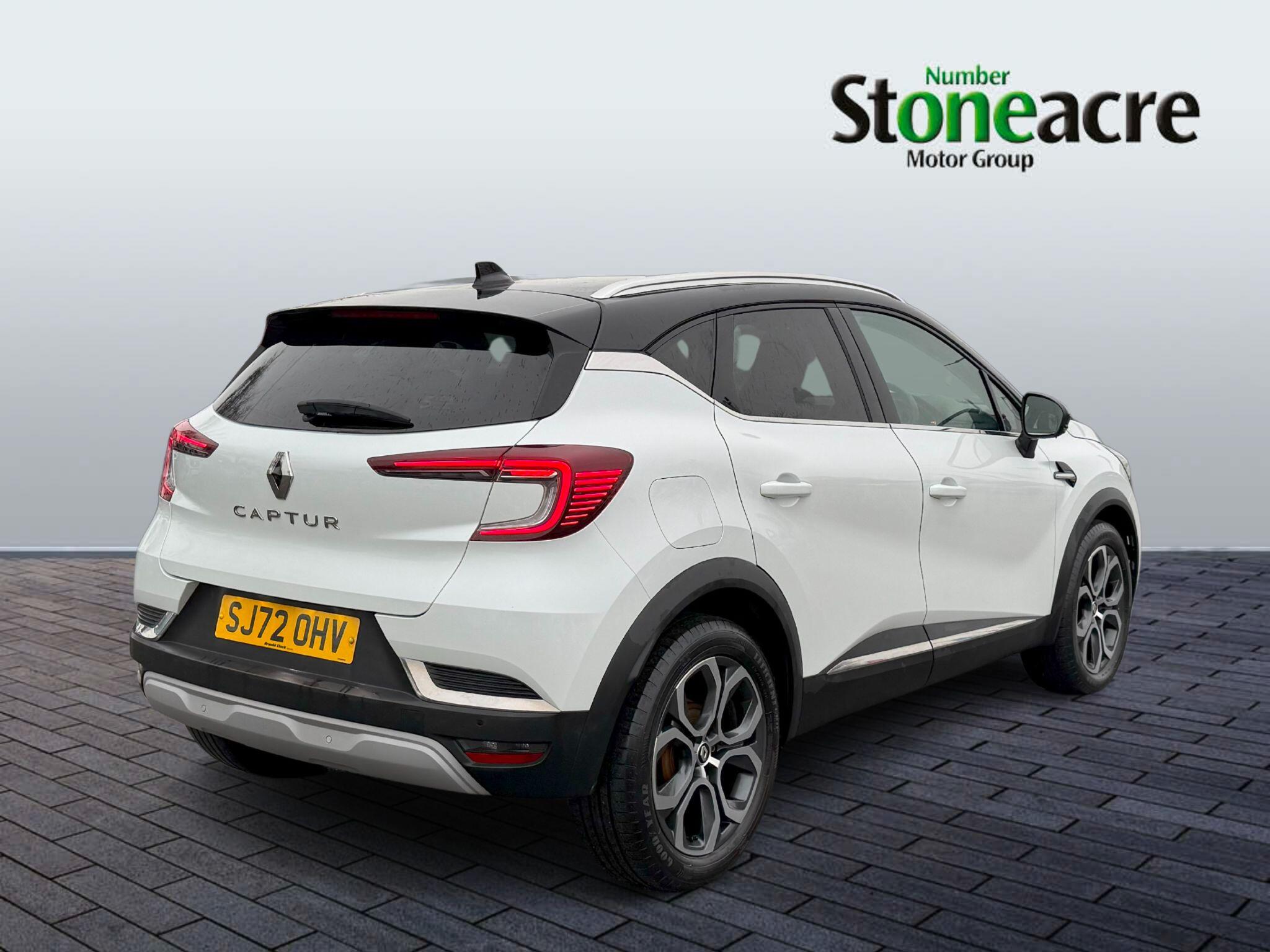 Renault Captur Techno TCe 90 MY22 SJ72OHV Image 3