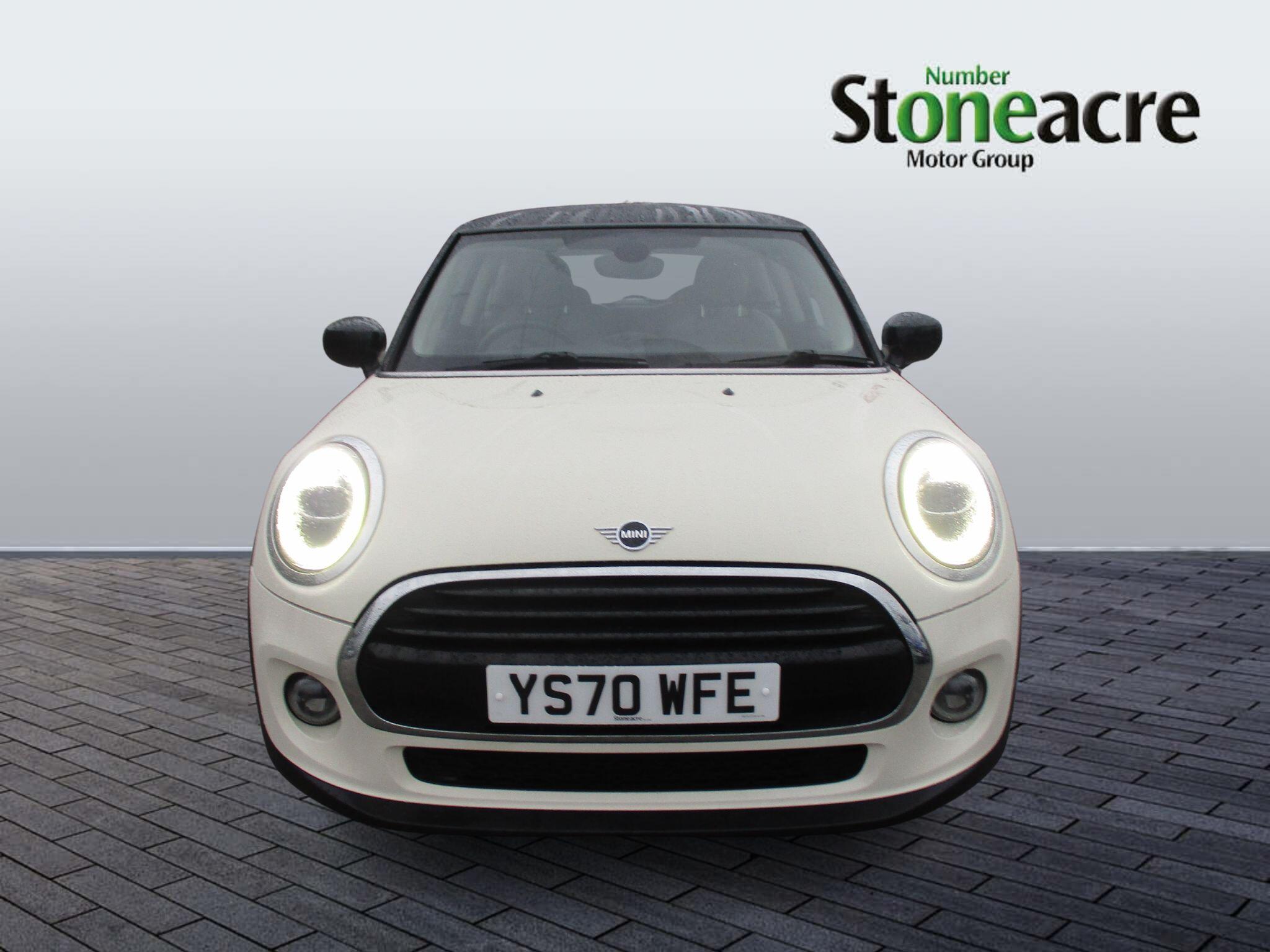 MINI Hatch 1.5 Cooper Classic II 3dr YS70WFE Image 2