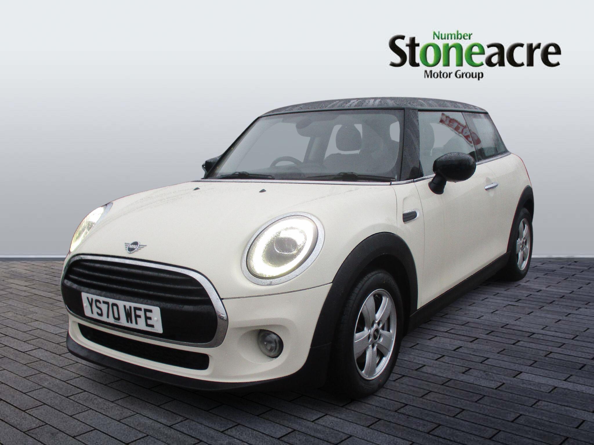 MINI Hatch 1.5 Cooper Classic II 3dr YS70WFE Image 3