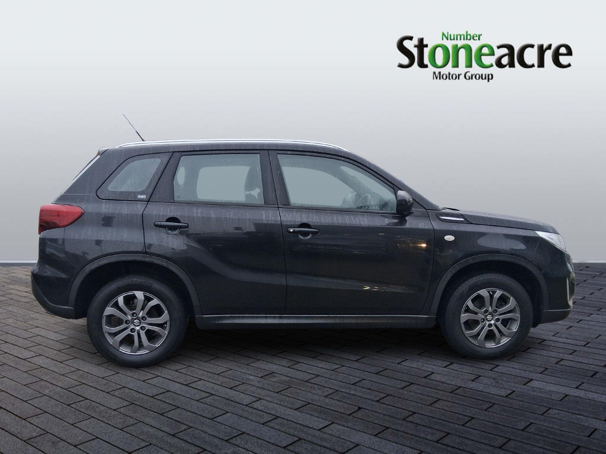 Suzuki Vitara 1.0 Boosterjet SZ4 SUV 5dr Petrol Manual Euro 6 (s/s) (111 ps) KR19ZXO Image 2