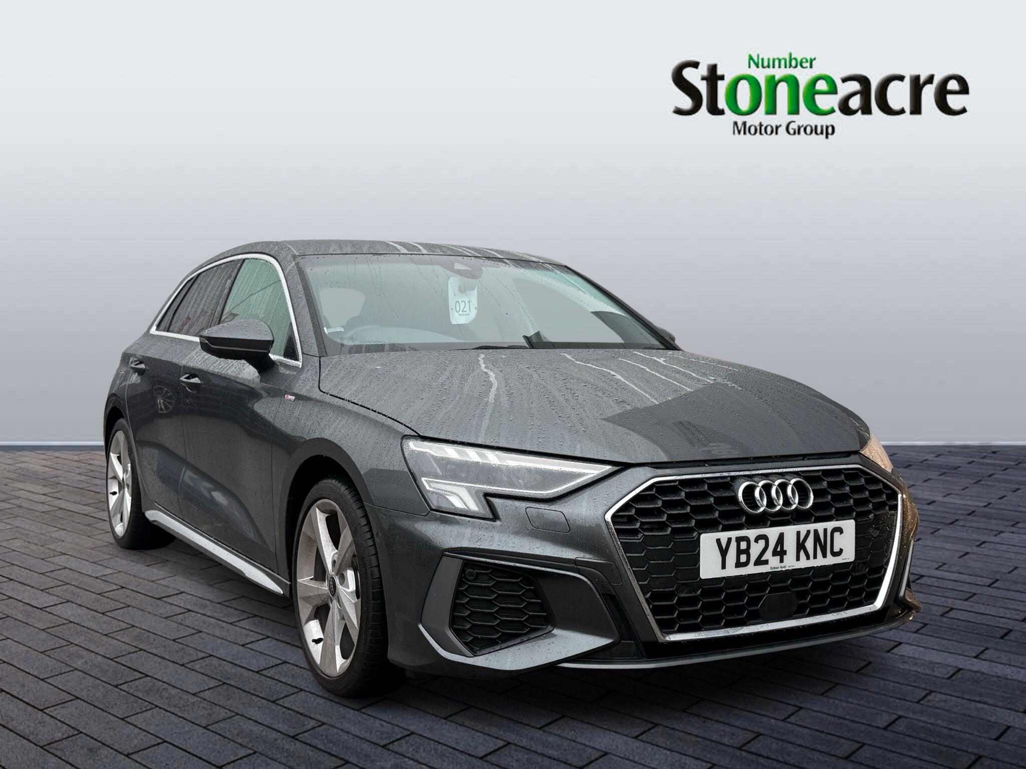 Audi A3 1.5 TFSI 35 S line Sportback S Tronic Euro 6 (s/s) 5dr YB24KNC Image 1