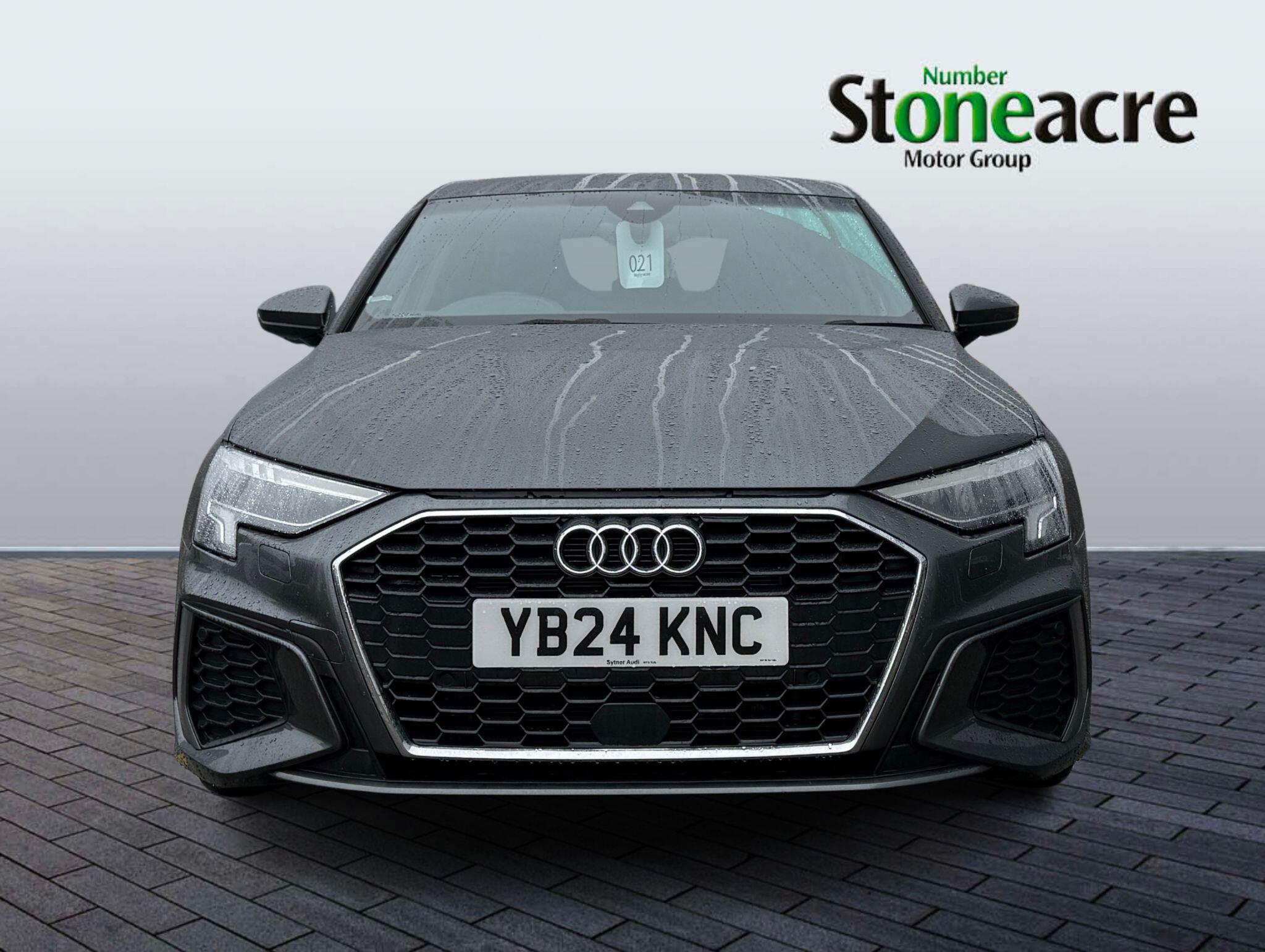 Audi A3 1.5 TFSI 35 S line Sportback S Tronic Euro 6 (s/s) 5dr YB24KNC Image 2