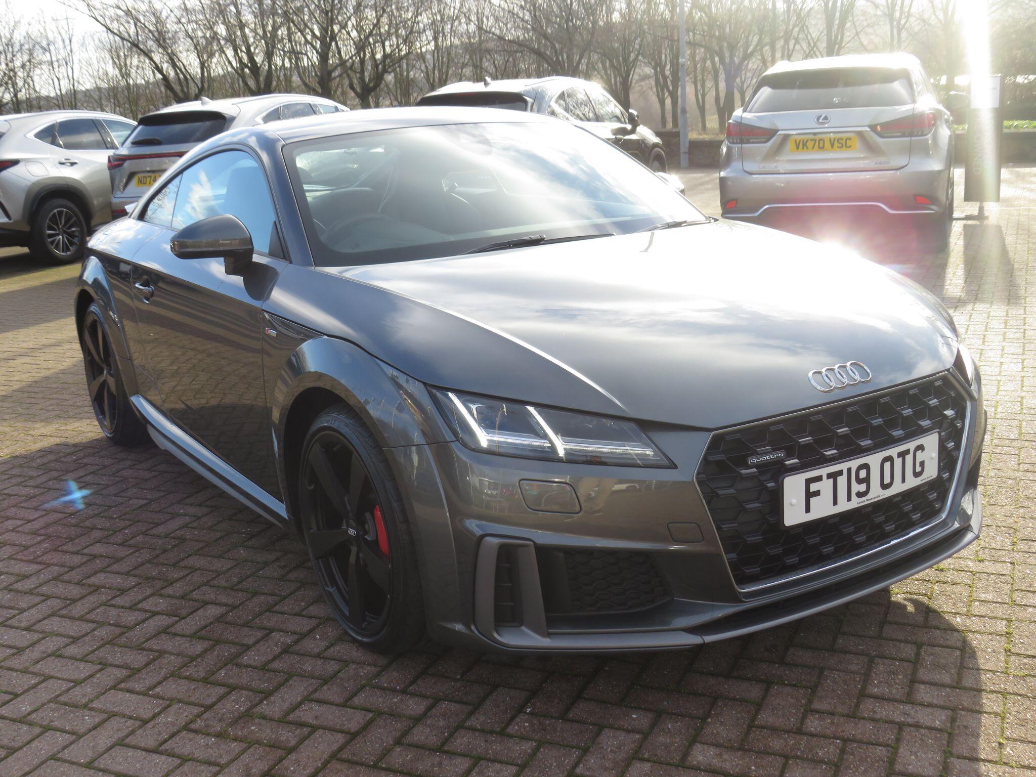 Audi TT 2.0 TFSI 45 S line S Tronic quattro Euro 6 (s/s) 3dr FT19OTG Image 1