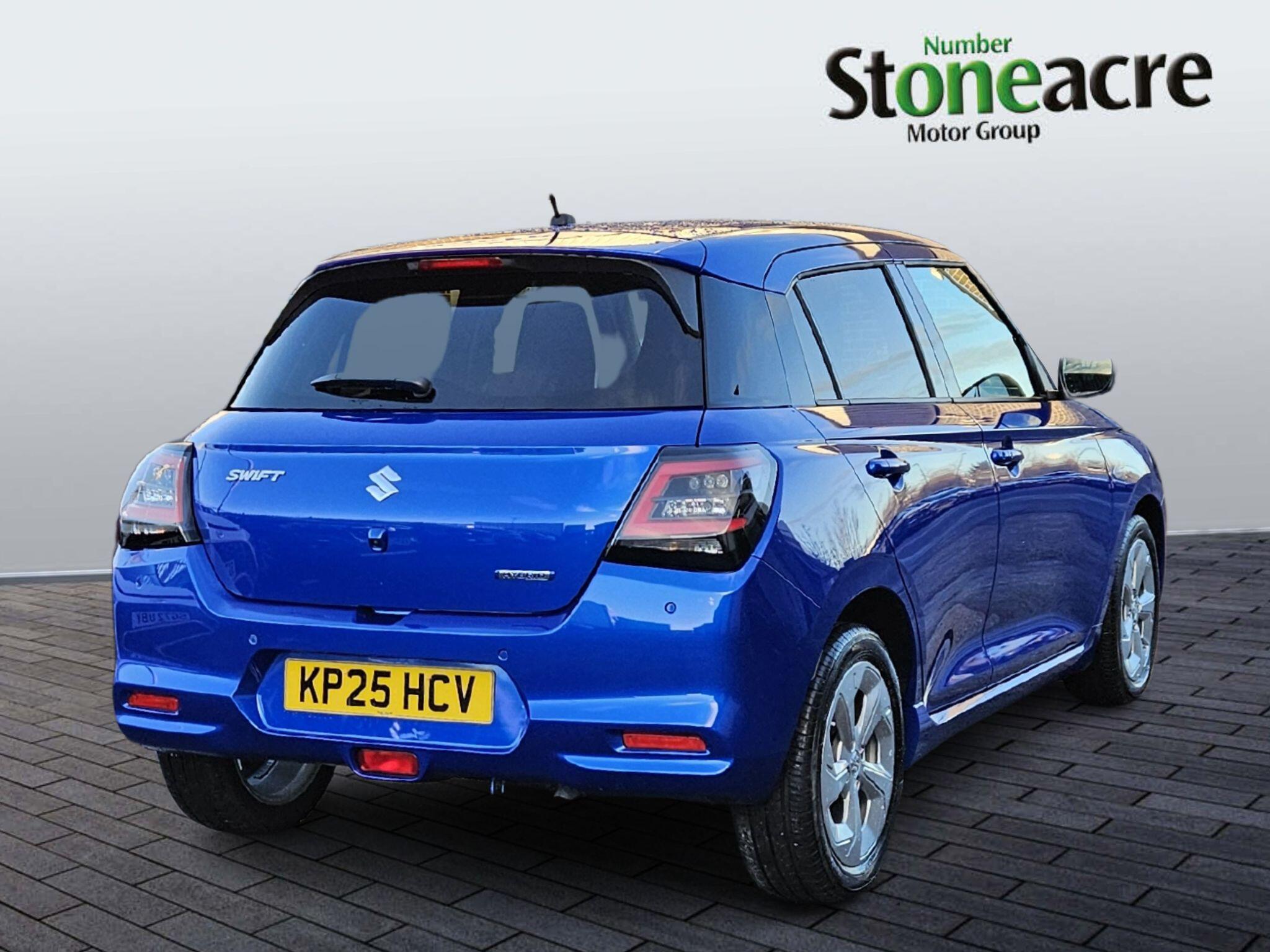 Suzuki Swift 1.2 MHEV Motion Euro 6 (s/s) 5dr KP25HCV Image 3