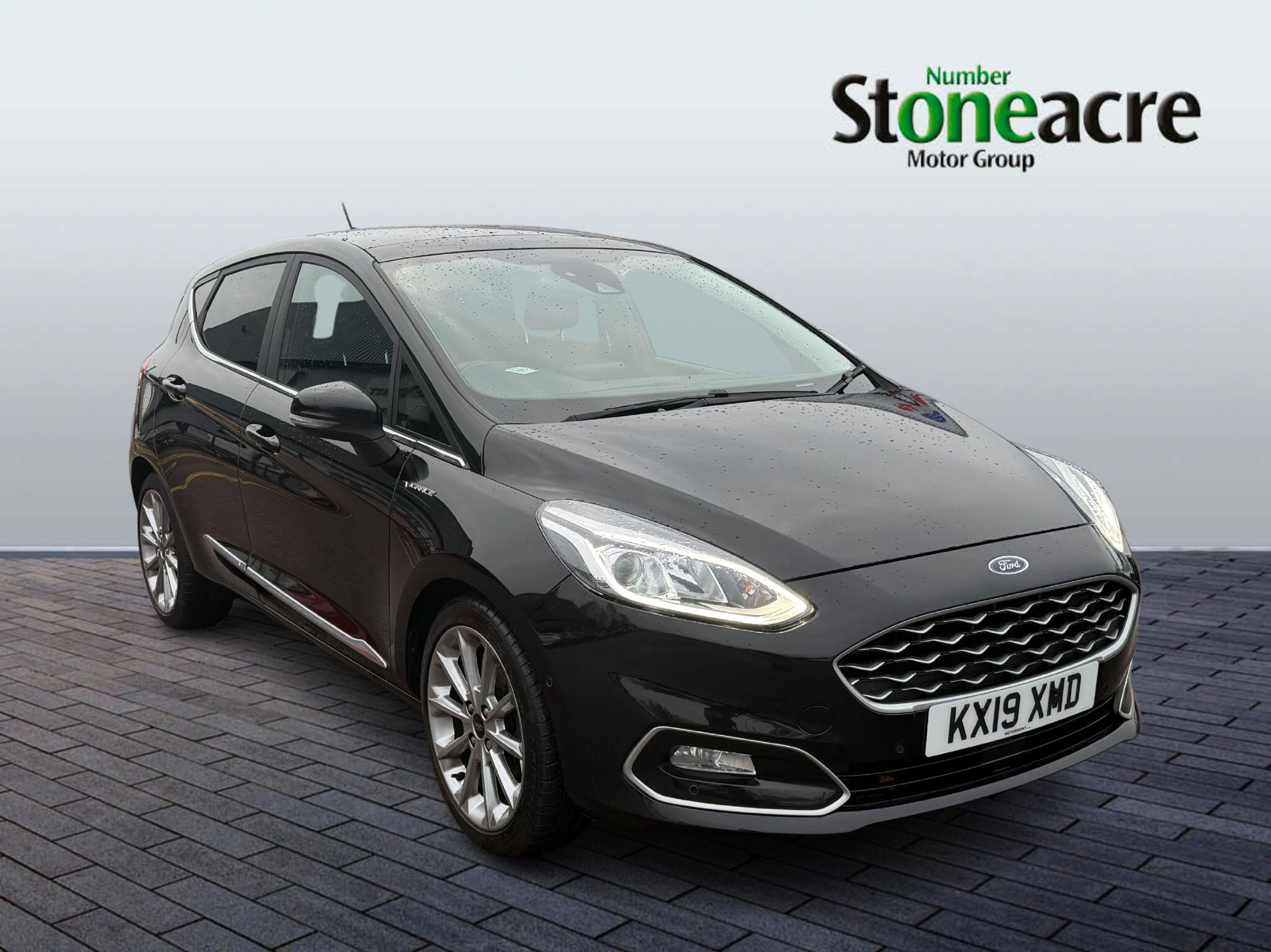 Ford Fiesta 1.0T EcoBoost Vignale Euro 6 (s/s) 5dr KX19XMD Image 1