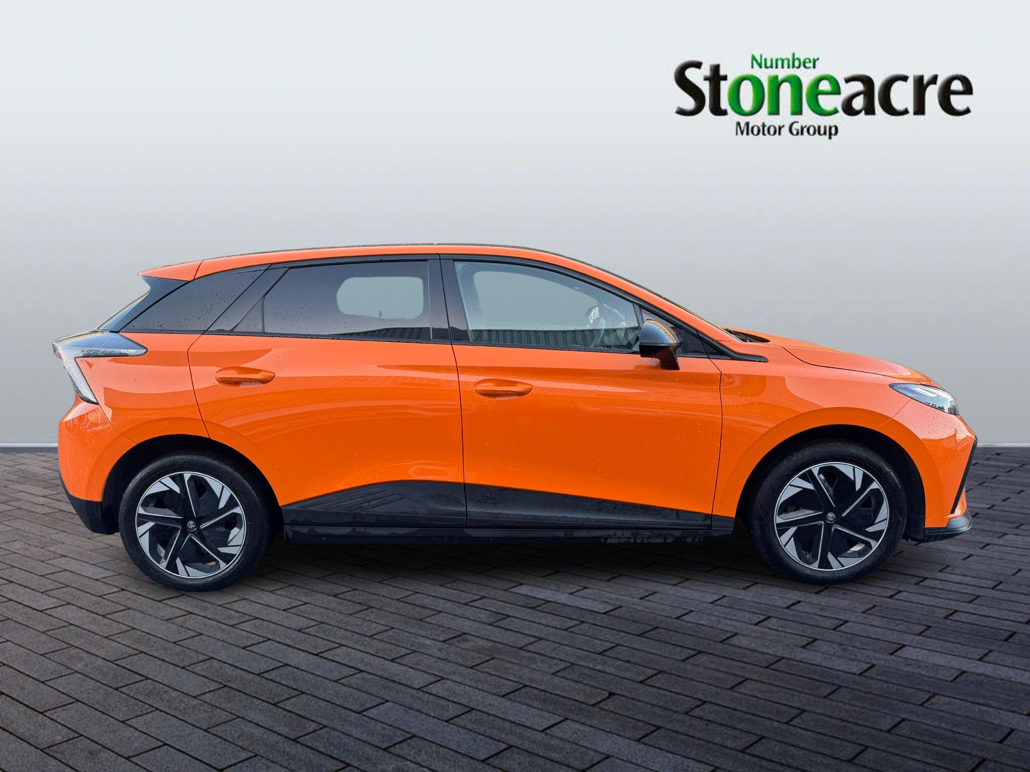 MG 4 EV 150kW Trophy EV Long Range 64kWh 5dr Auto NA72KFX Image 2