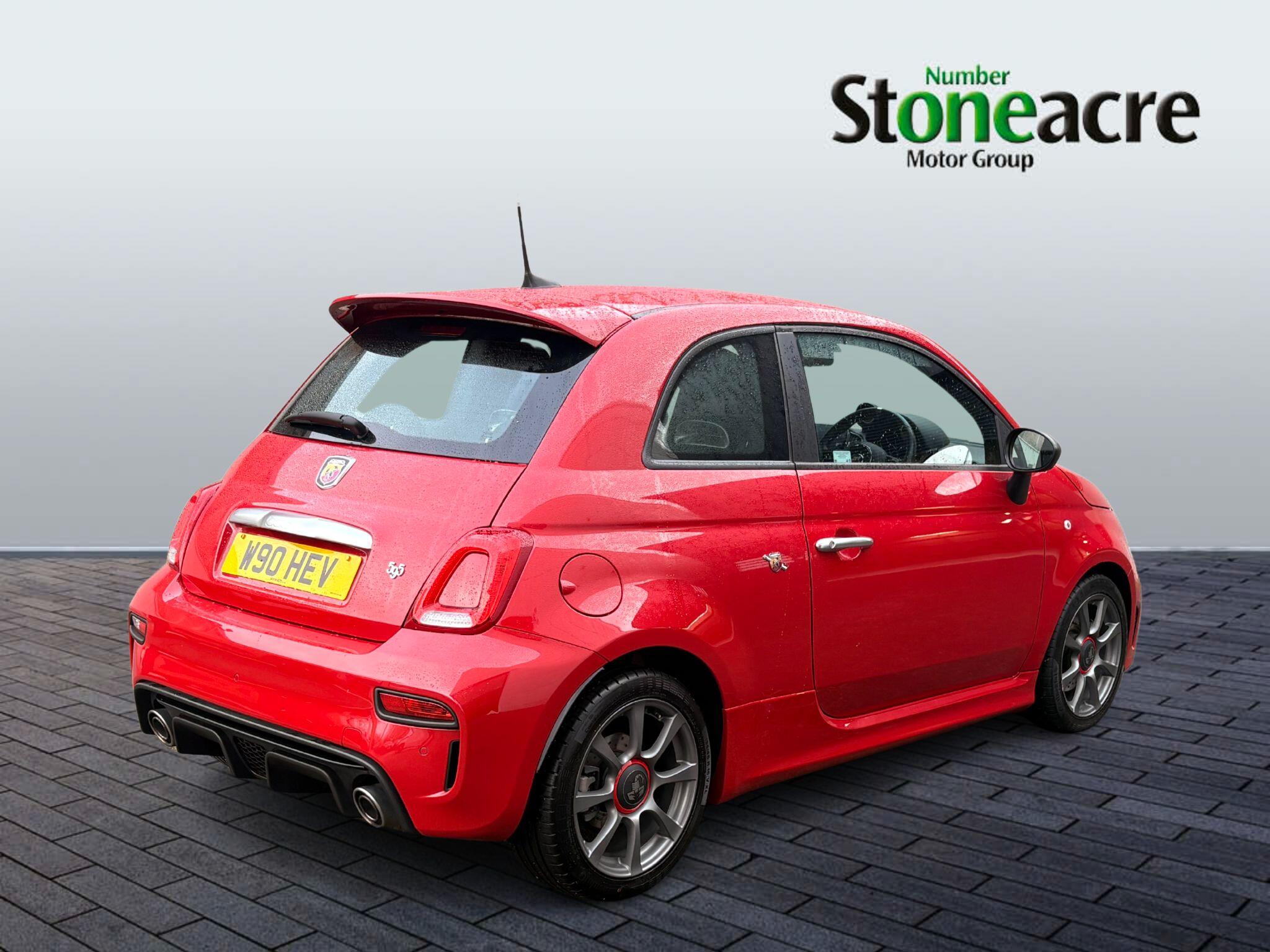 Abarth 595 1.4 T-Jet 165 3dr [17" Alloy] W90HEV Image 3