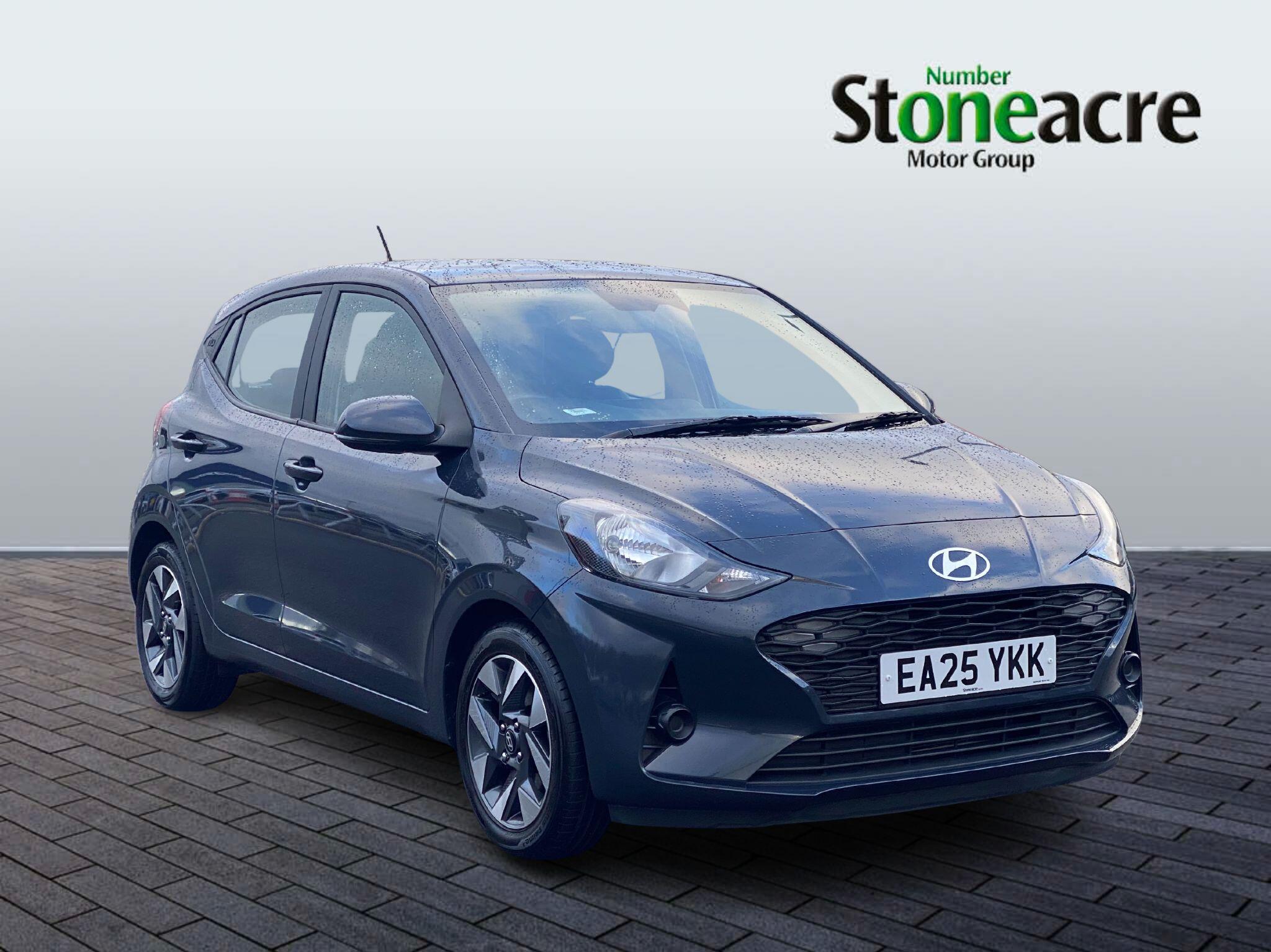 Hyundai i10 1.0 Advance Auto Euro 6 (s/s) 5dr EA25YKK Image 1