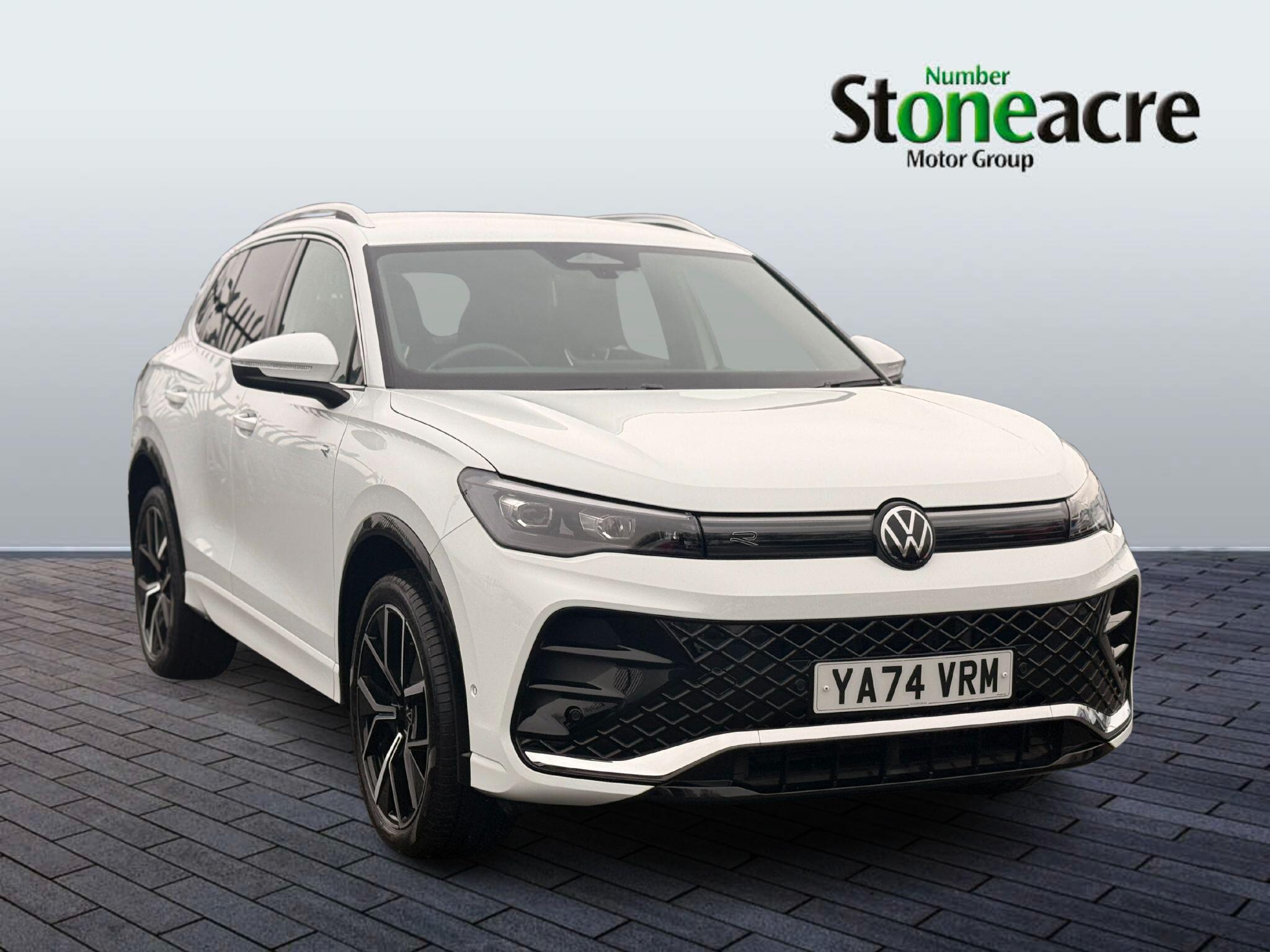 Volkswagen Tiguan 1.5 TSI eHybrid 19.7kWh R-Line DSG Euro 6 (s/s) 5dr YA74VRM Image 1