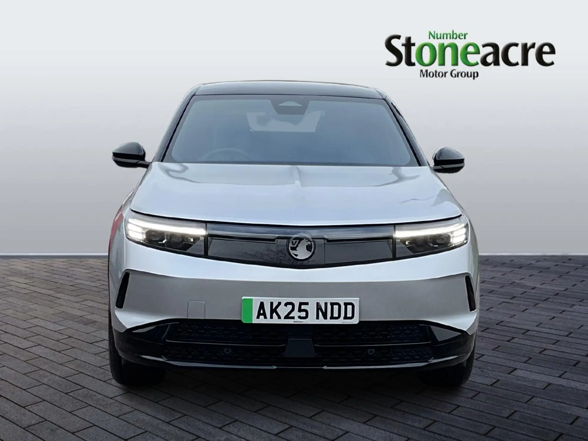 Vauxhall Grandland Electric Image 2