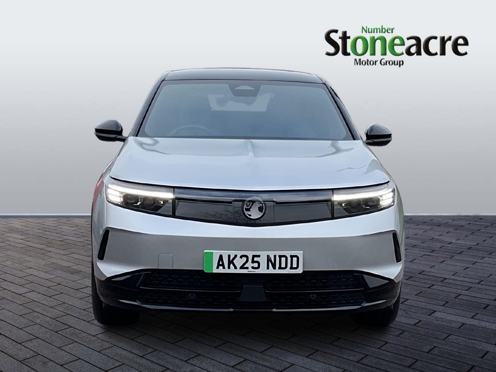 Vauxhall Grandland Electric 73kWh GS Auto 5dr AK25NDD Image 2