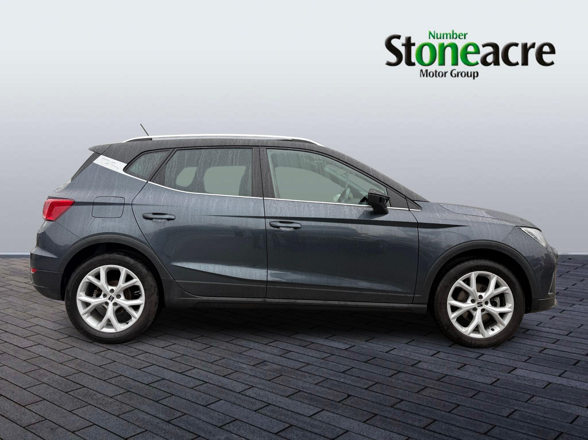 SEAT Arona 1.0 TSI FR DSG Euro 6 (s/s) 5dr LO72UBM Image 2