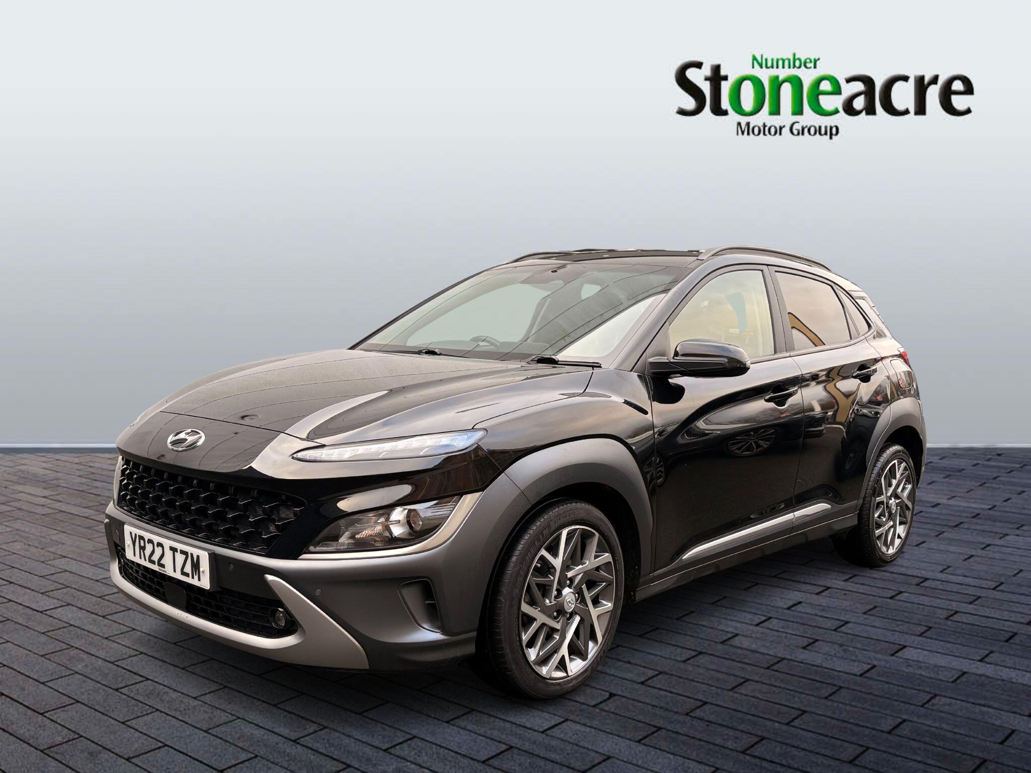 Hyundai KONA Hybrid 1.6 h-GDi Premium SUV 5dr Petrol Hybrid DCT Euro 6 (s/s) (141 ps) YR22TZM Image 3