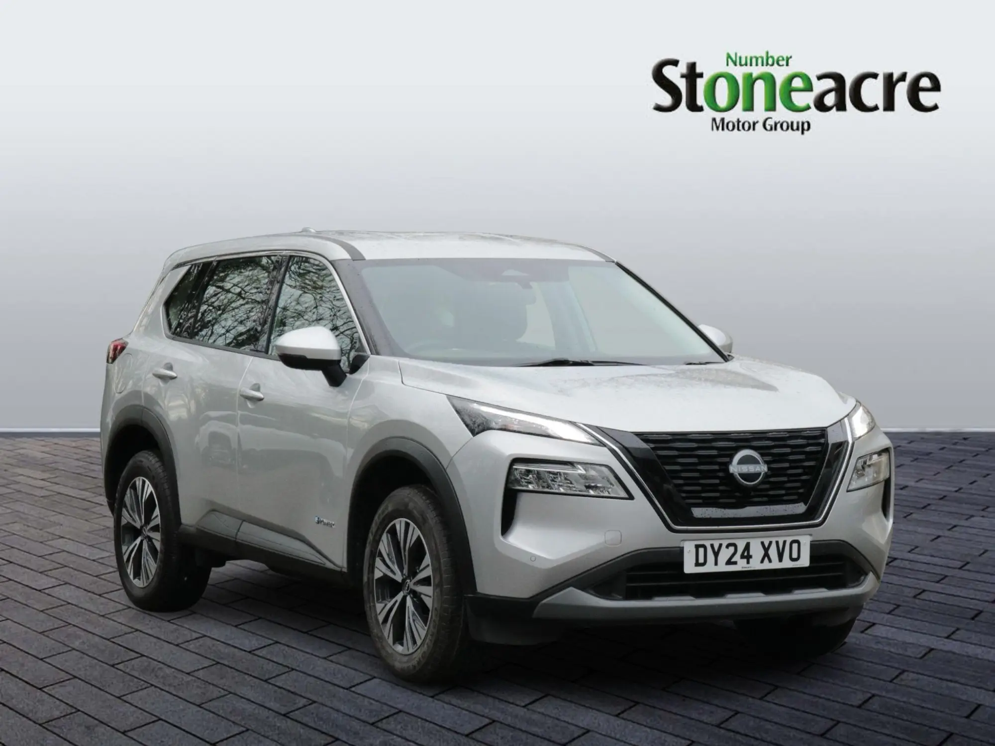 Nissan X-Trail e-POWER 1.5 h e-POWER Acenta Premium Auto e-4ORCE Euro 6 (s/s) 5dr DY24XVO Image 1