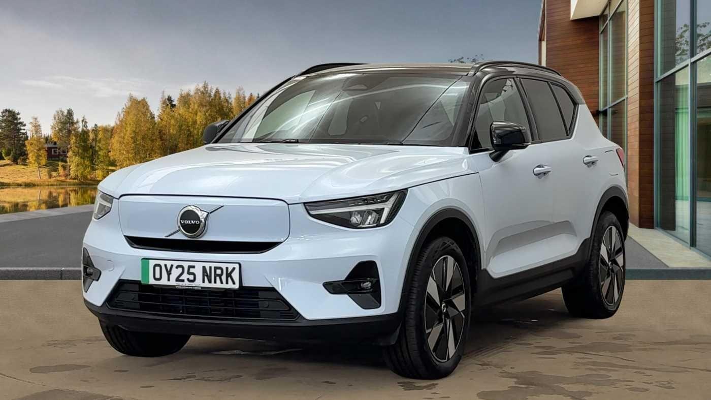 Volvo EX40 Single Motor Extended Range 78kWh Plus Auto 5dr OY25NRK Image 3