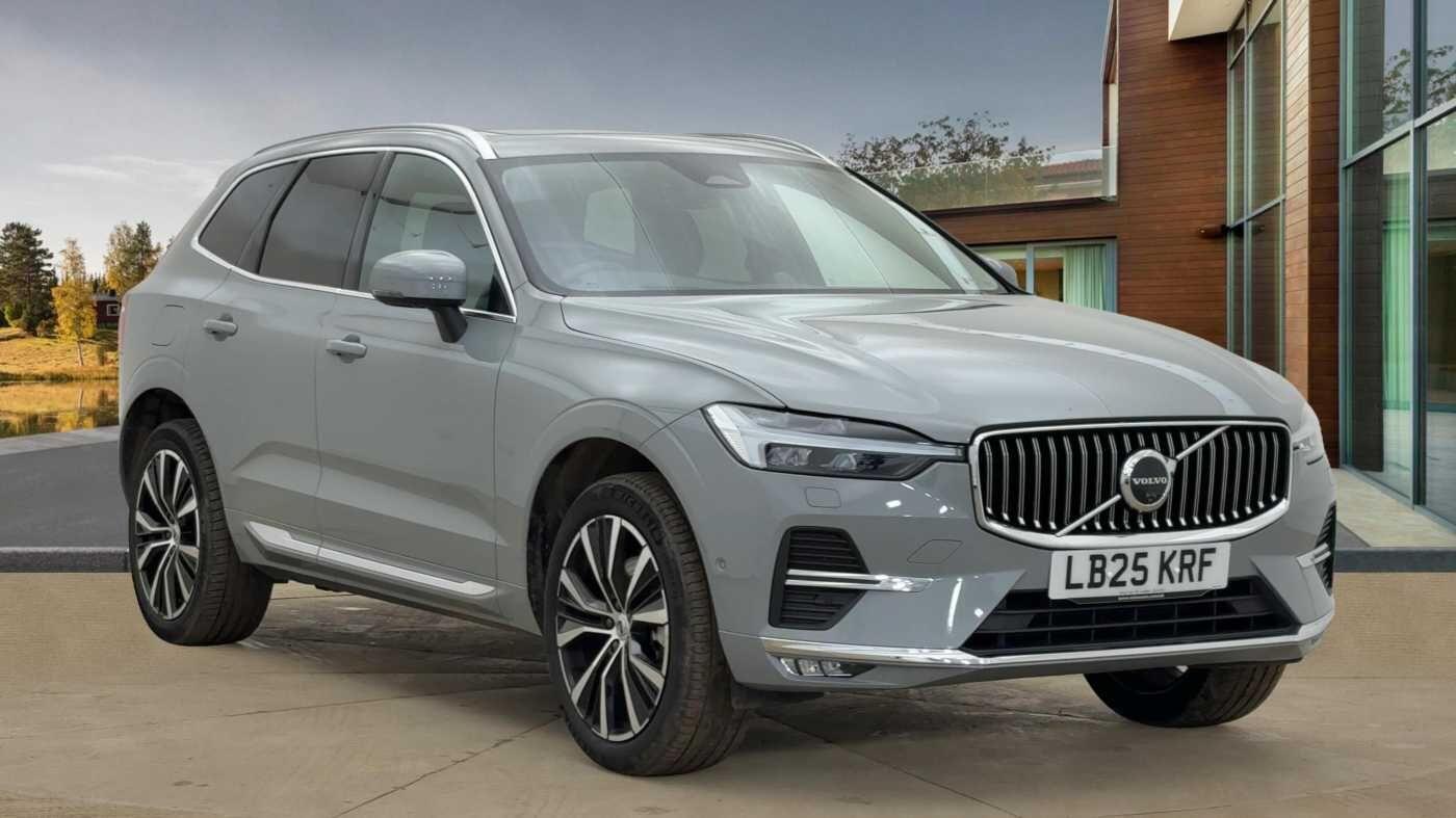 Volvo XC60 2.0 B5 MHEV Ultra Bright Auto AWD Euro 6 (s/s) 5dr LB25KRF Image 1