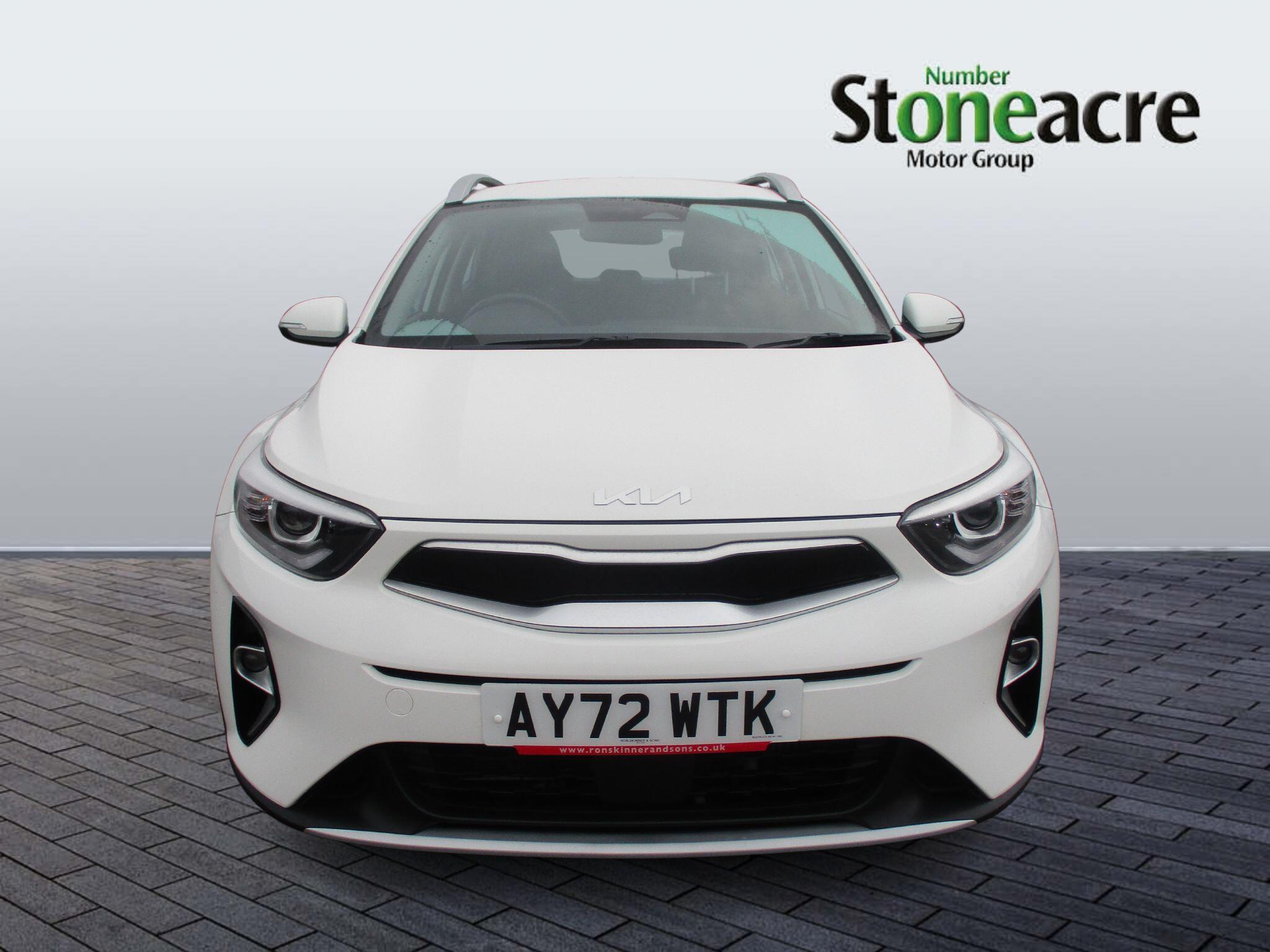 Kia Stonic 1.0 T-GDi 2 DCT Euro 6 (s/s) 5dr AY72WTK Image 2