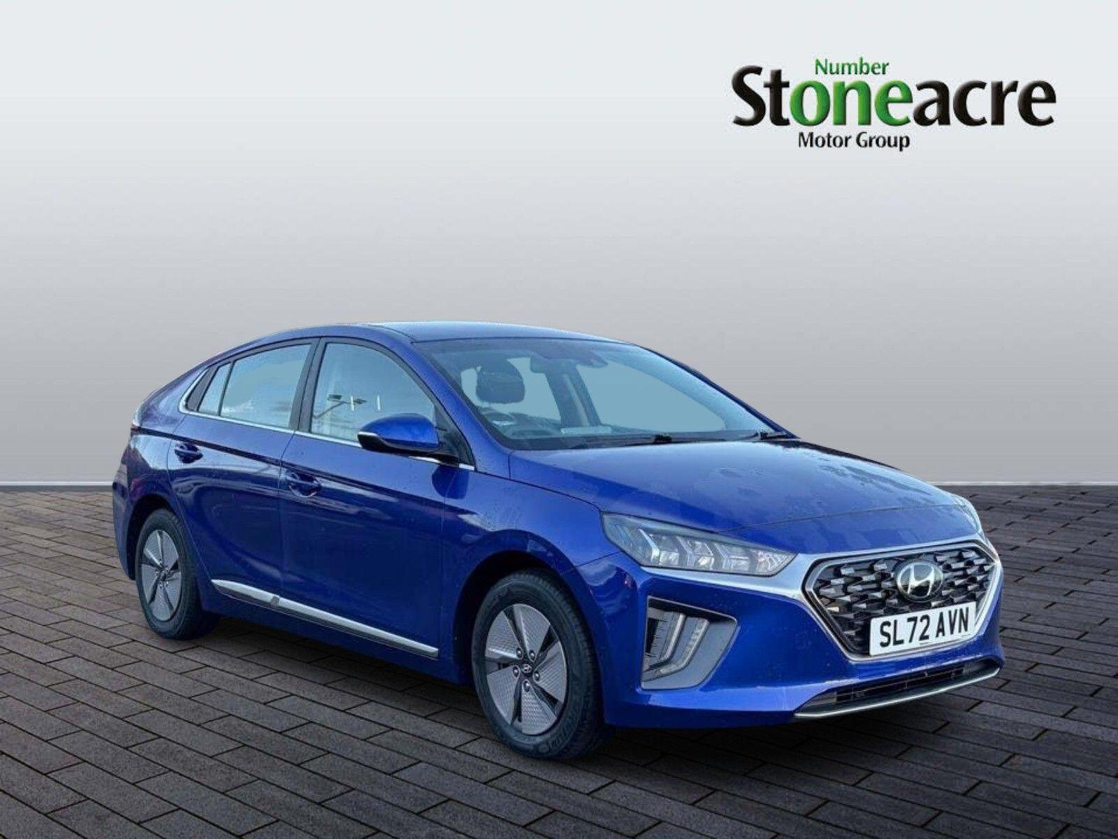 Hyundai IONIQ Hybrid 1.6 h-GDi Premium Hatchback 5dr Petrol Hybrid DCT Euro 6 (s/s) (141 ps) SL72AVN Image 1