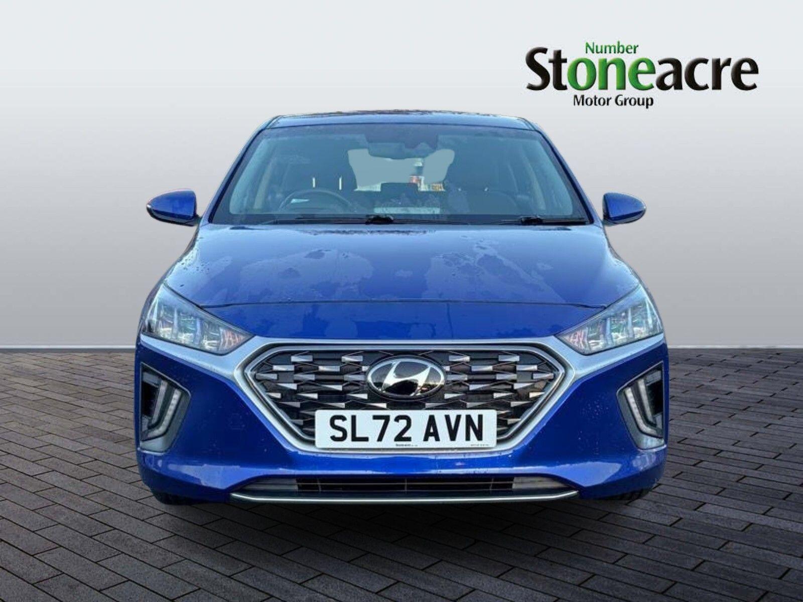 Hyundai IONIQ Hybrid 1.6 h-GDi Premium Hatchback 5dr Petrol Hybrid DCT Euro 6 (s/s) (141 ps) SL72AVN Image 2