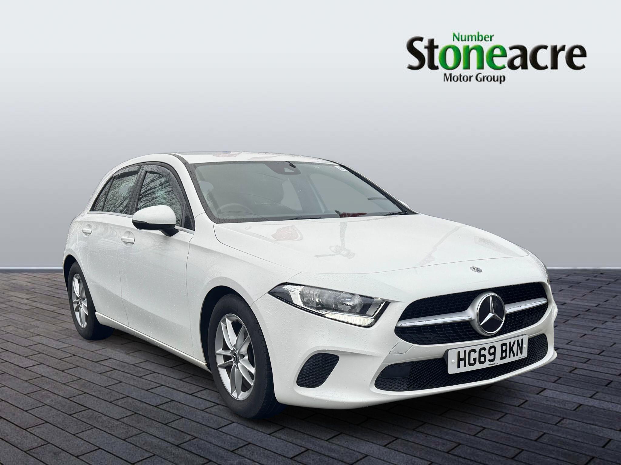 Mercedes-Benz A-Class 1.3 A180 SE Hatchback 5dr Petrol 7G-DCT Euro 6 (s/s) (136 ps) HG69BKN Image 1