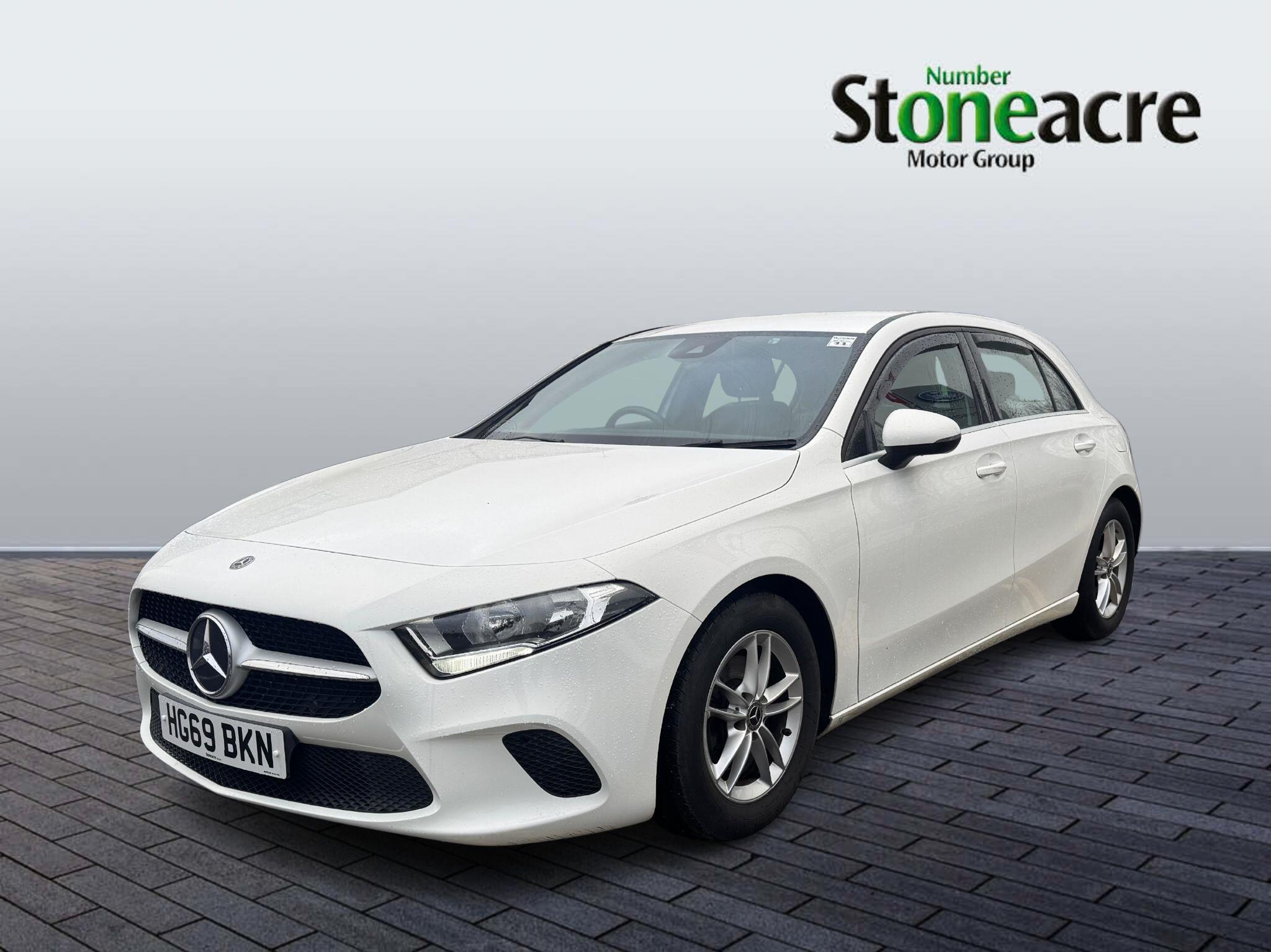 Mercedes-Benz A-Class 1.3 A180 SE Hatchback 5dr Petrol 7G-DCT Euro 6 (s/s) (136 ps) HG69BKN Image 3